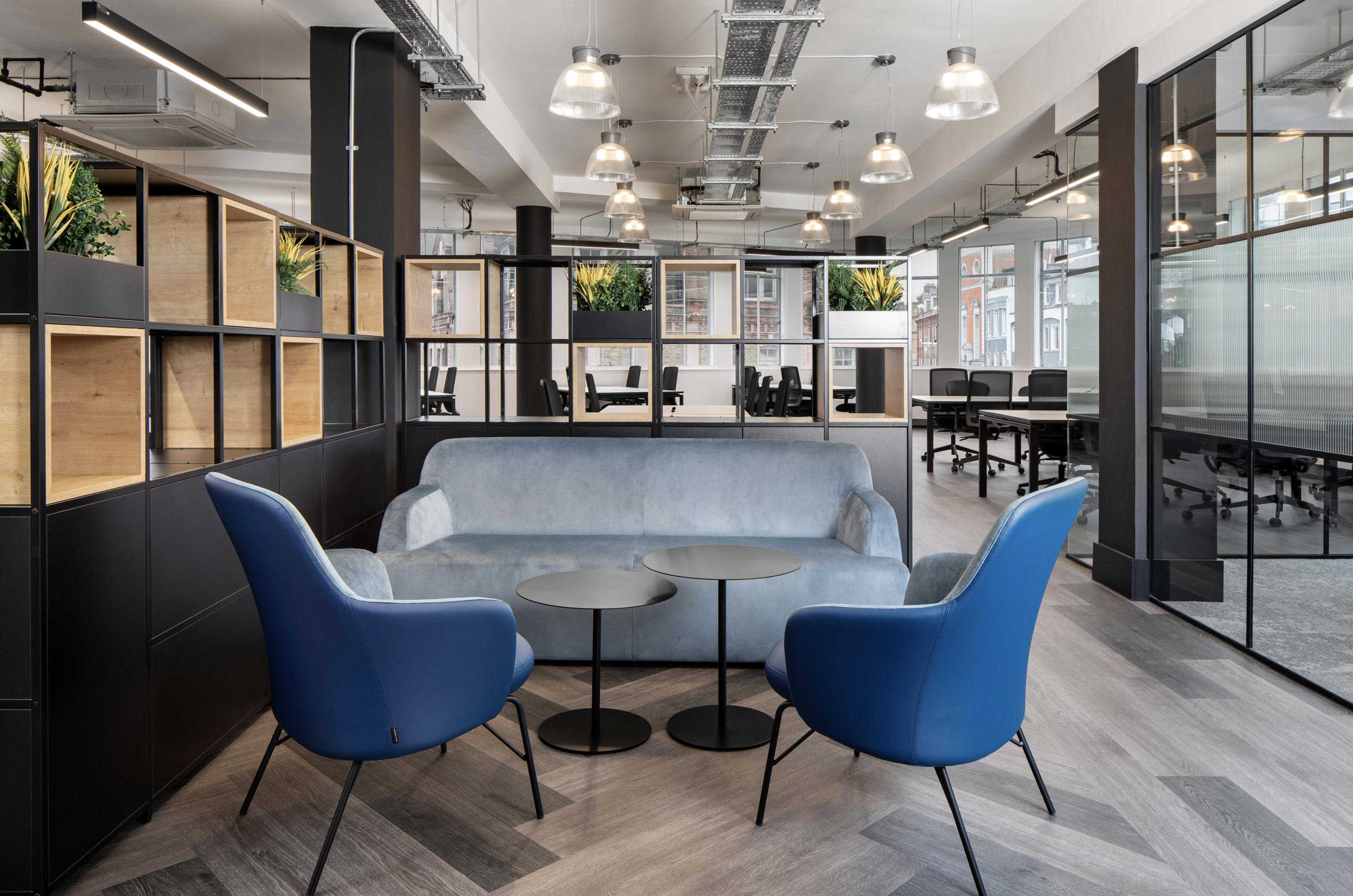 42 Person Managed Space