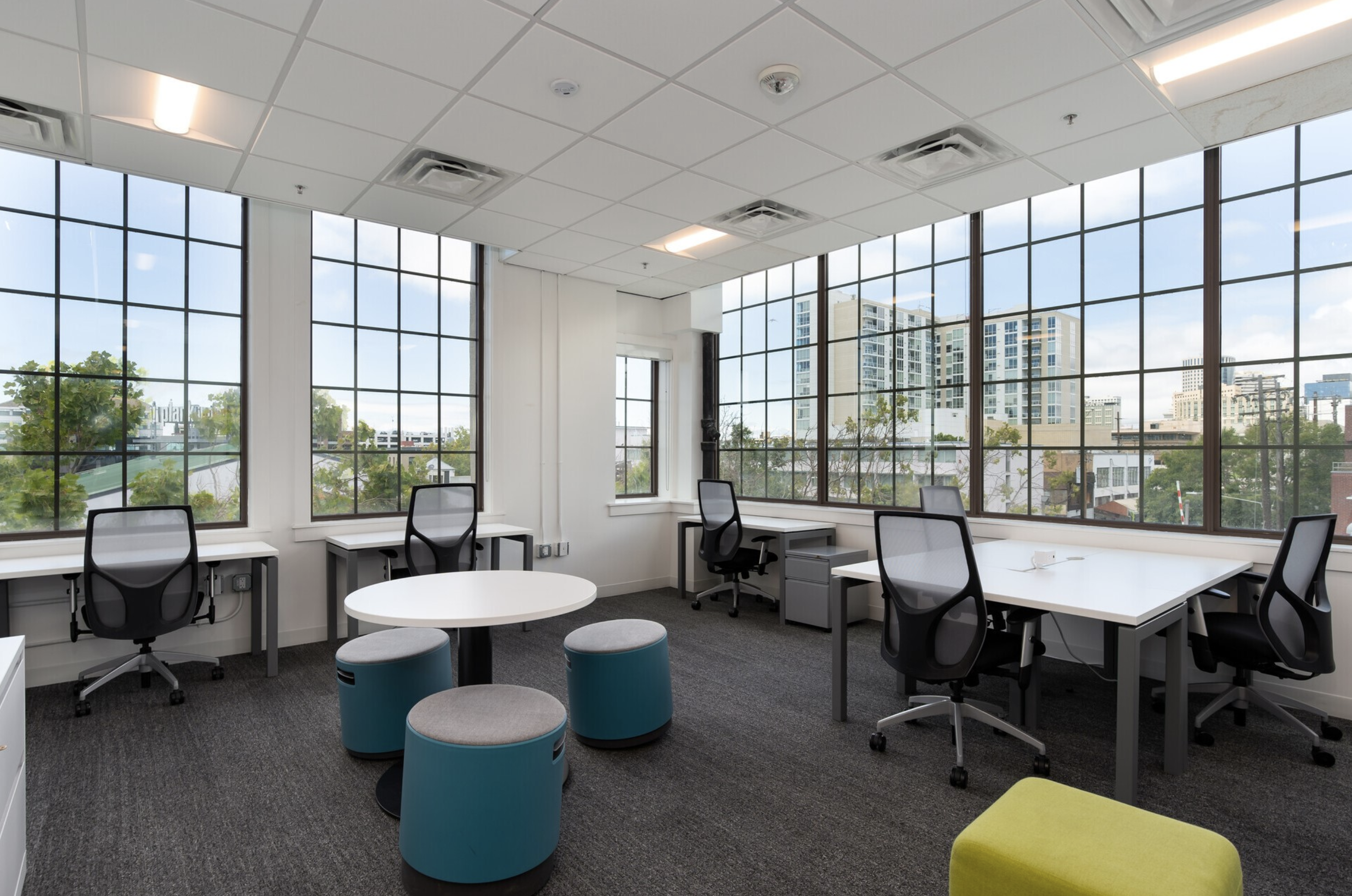 10 Person Private Office