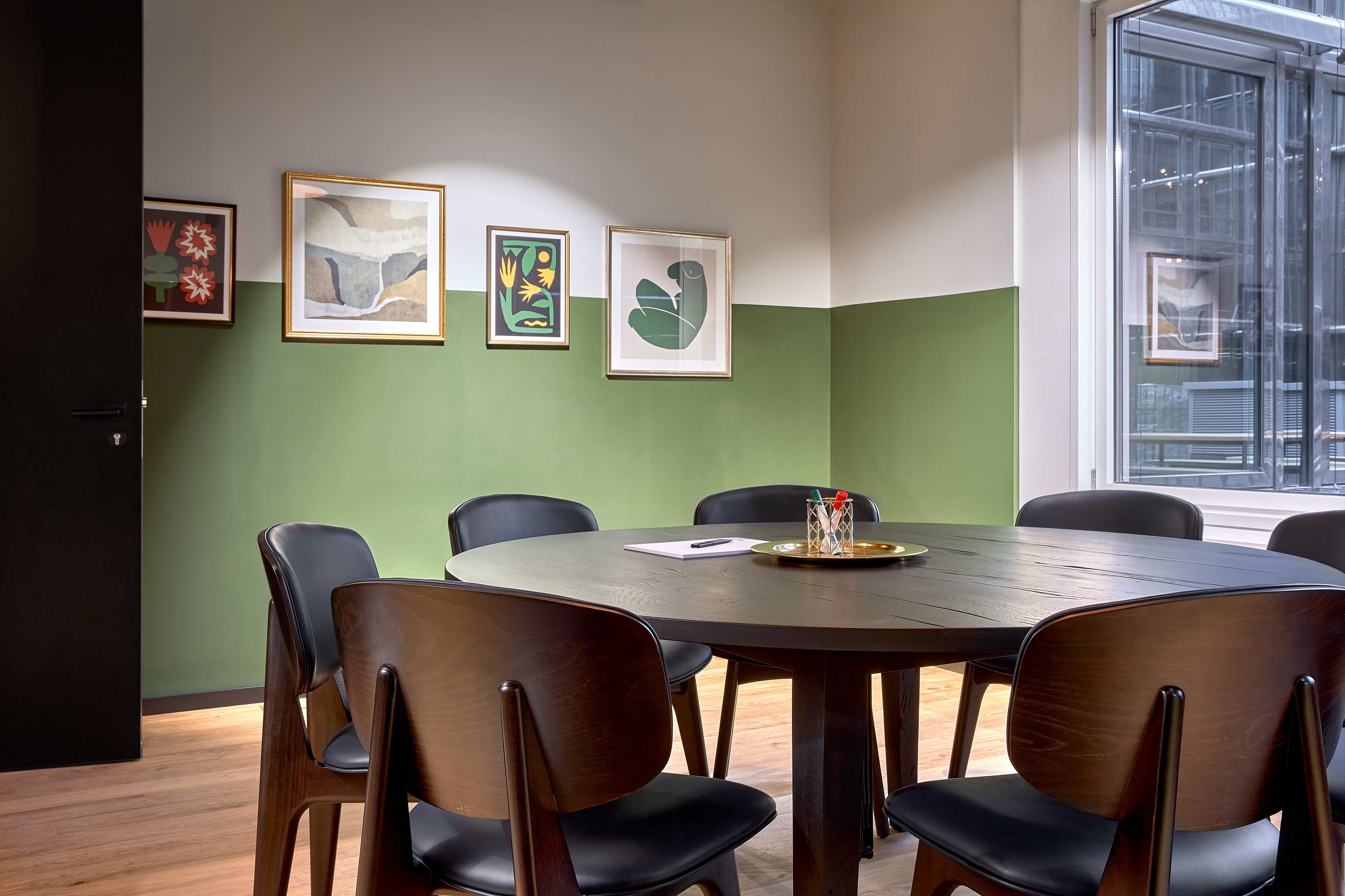 1 Person Private Office