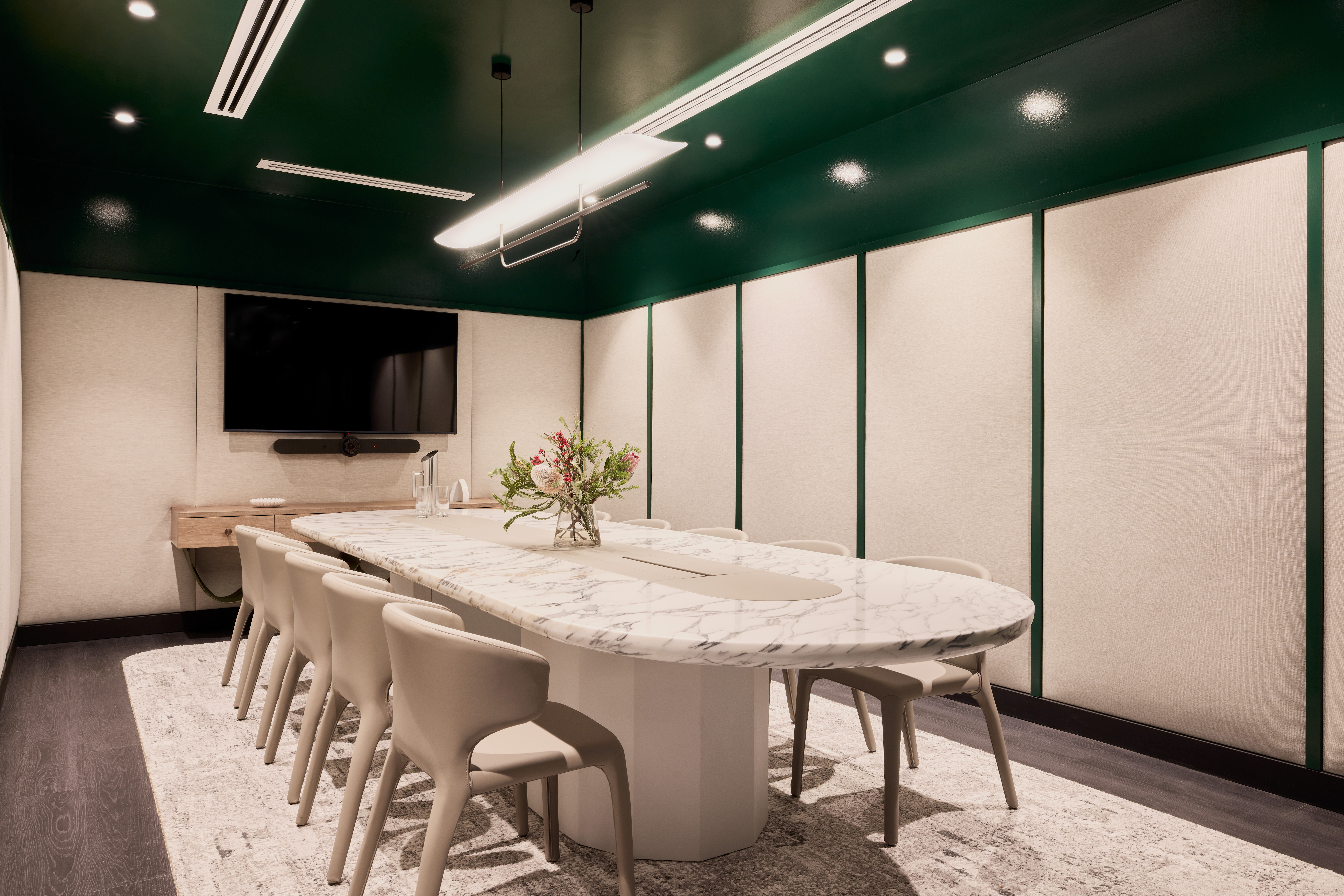 10 Person Private Office