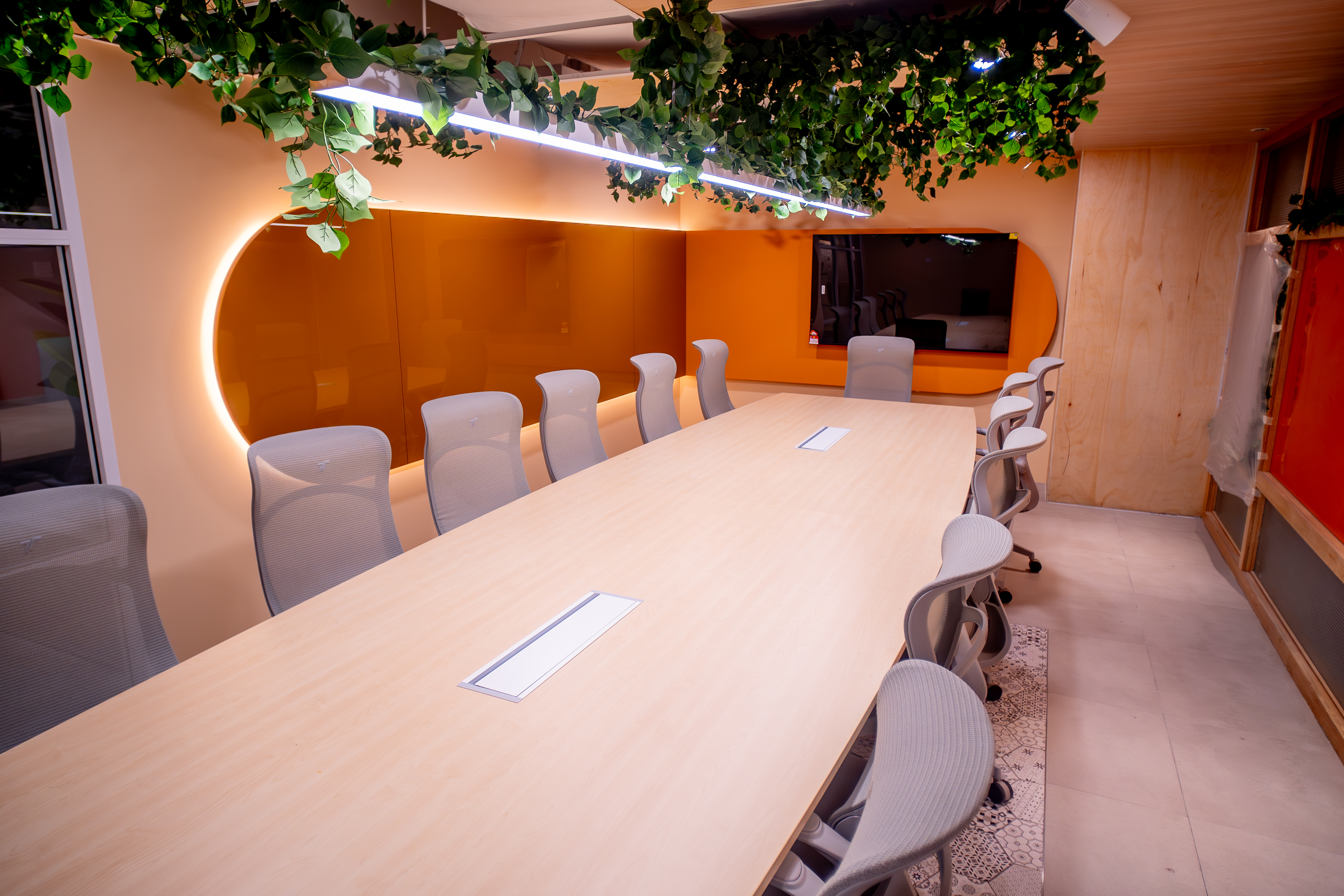 7 Person Private Office