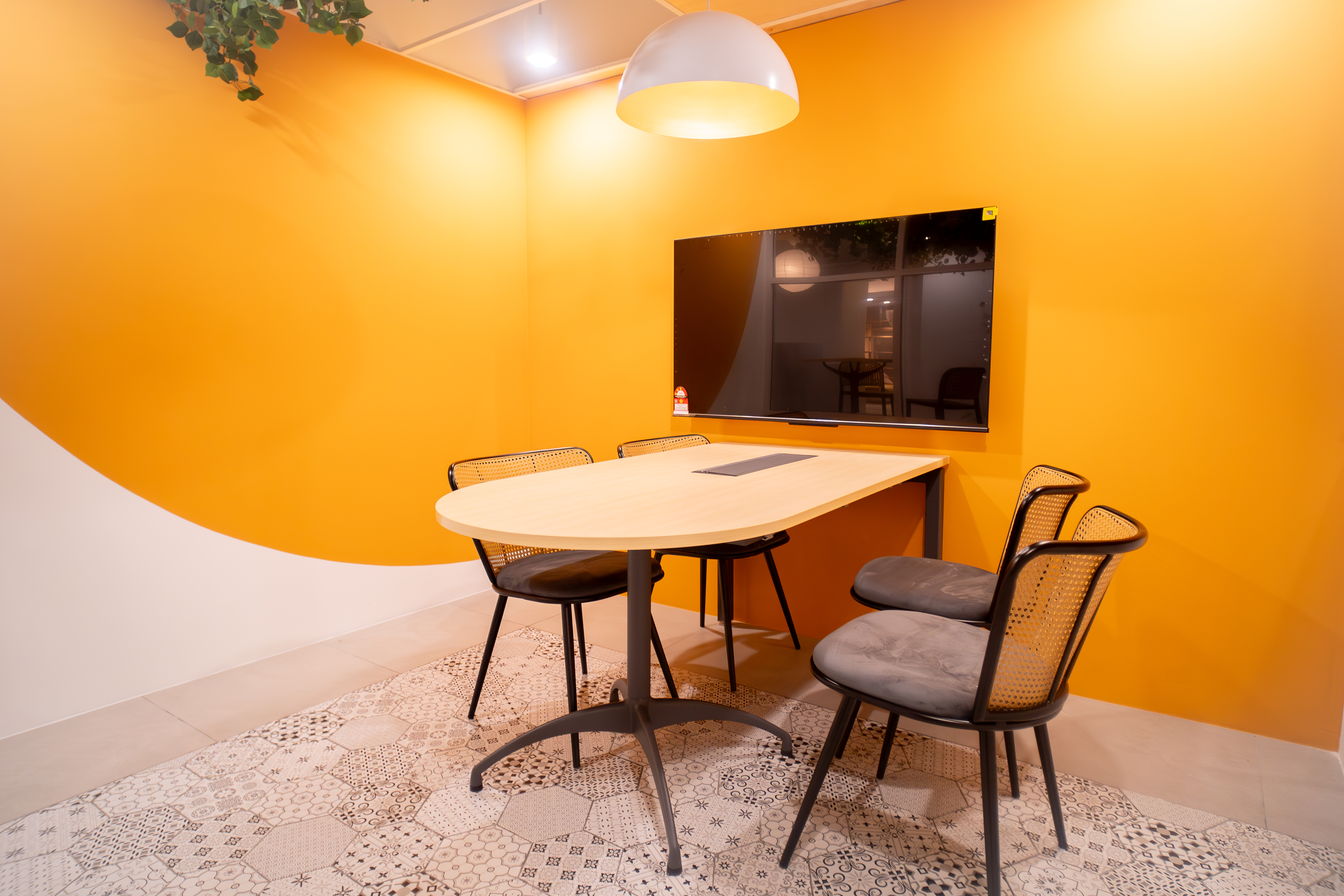 80 Person Event / Temp Space