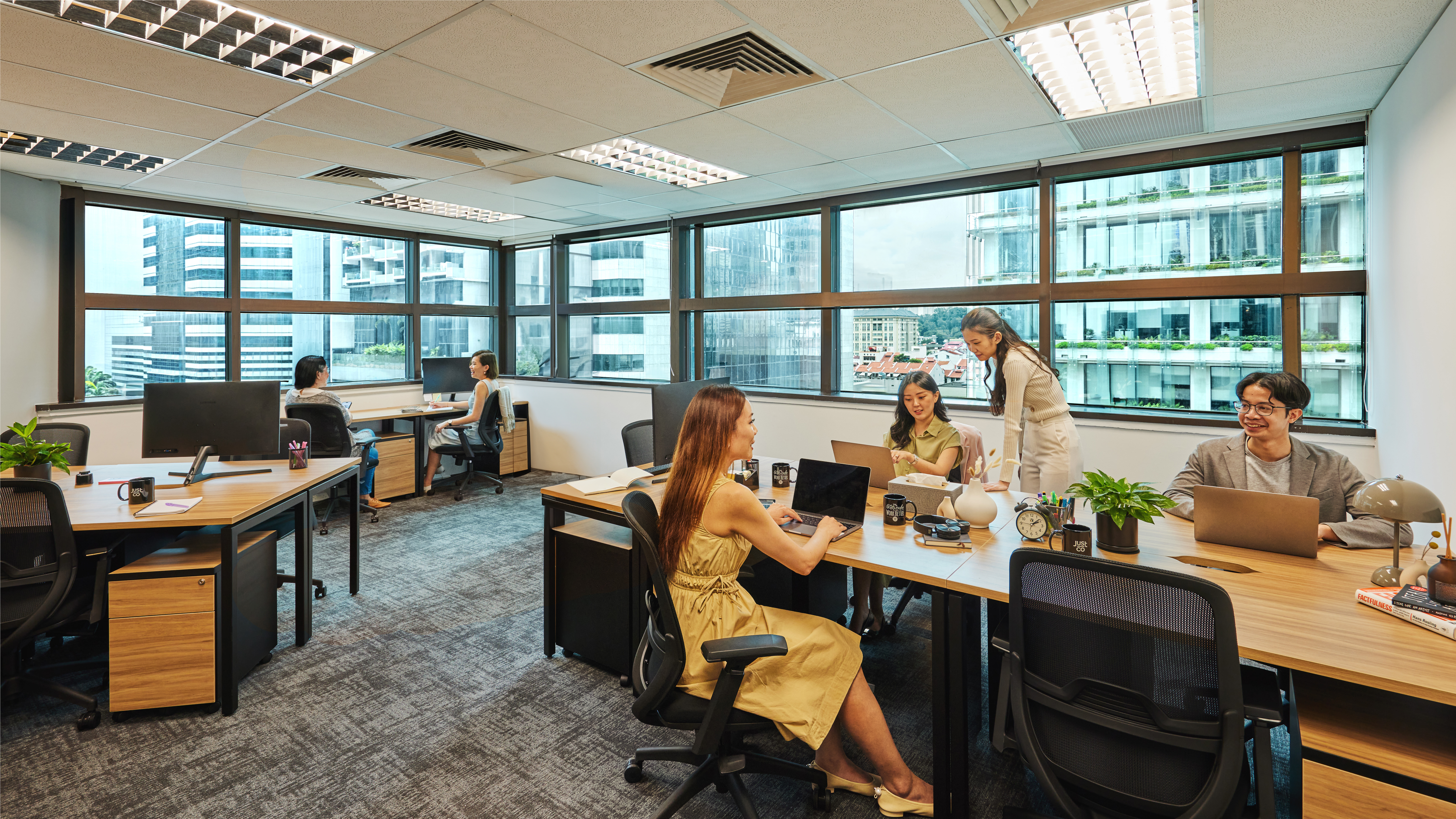 7 Person Coworking Desk
