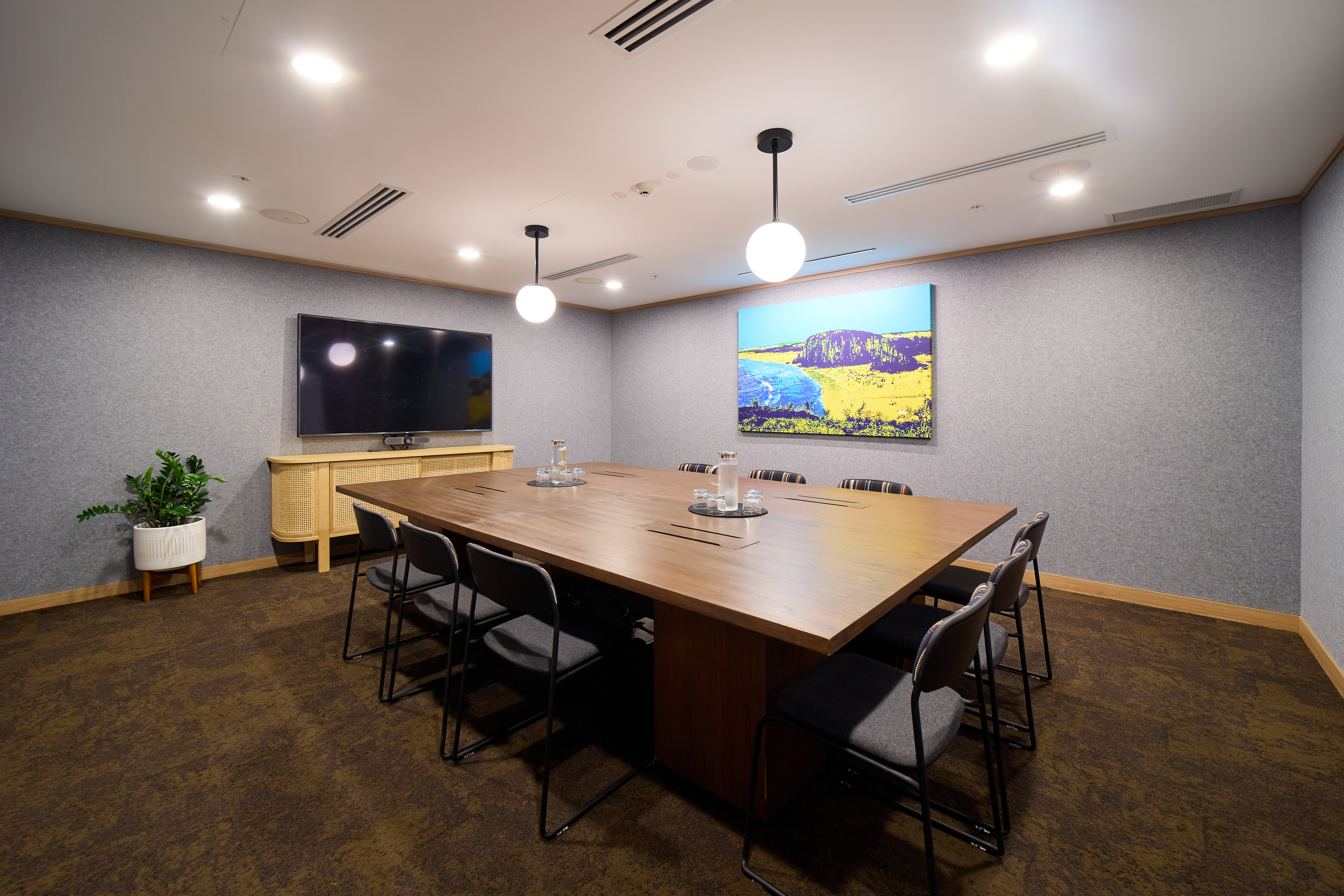 1 Person Private Office