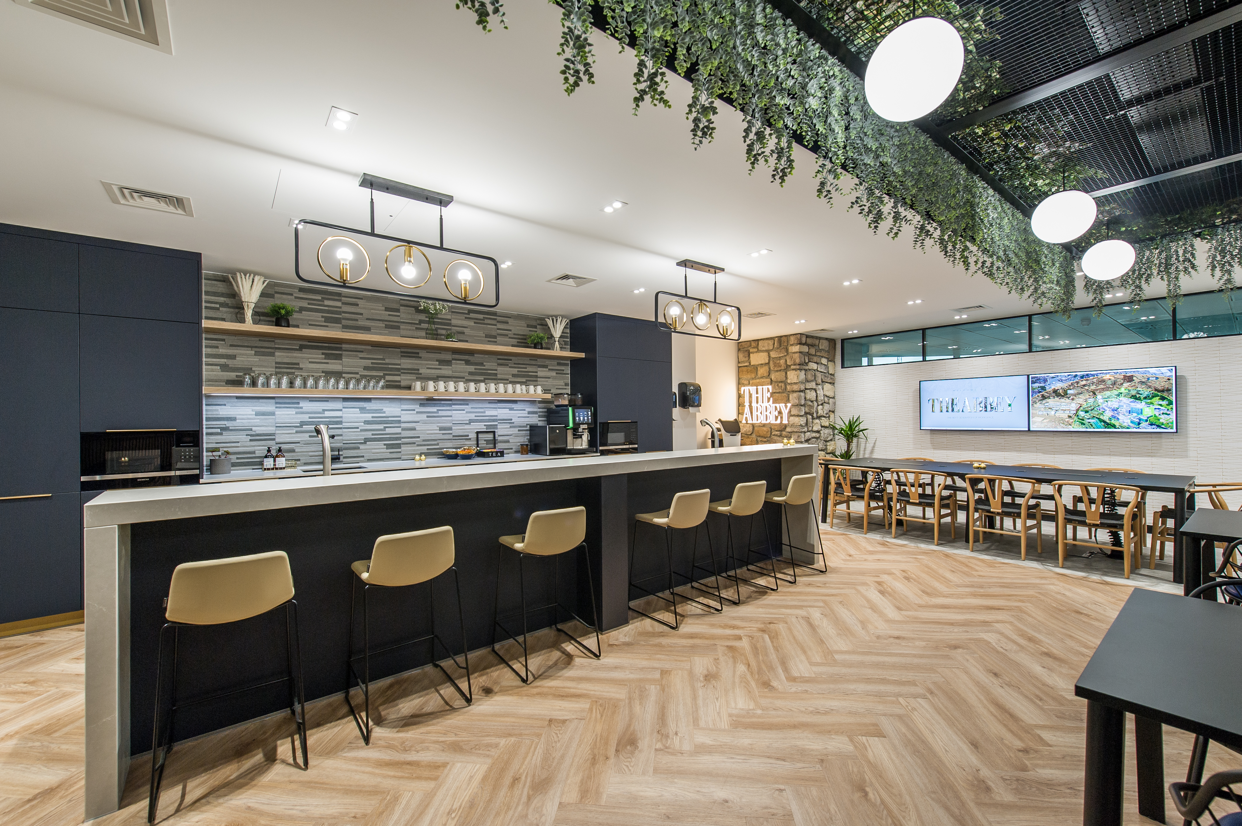 5 Person Managed Space