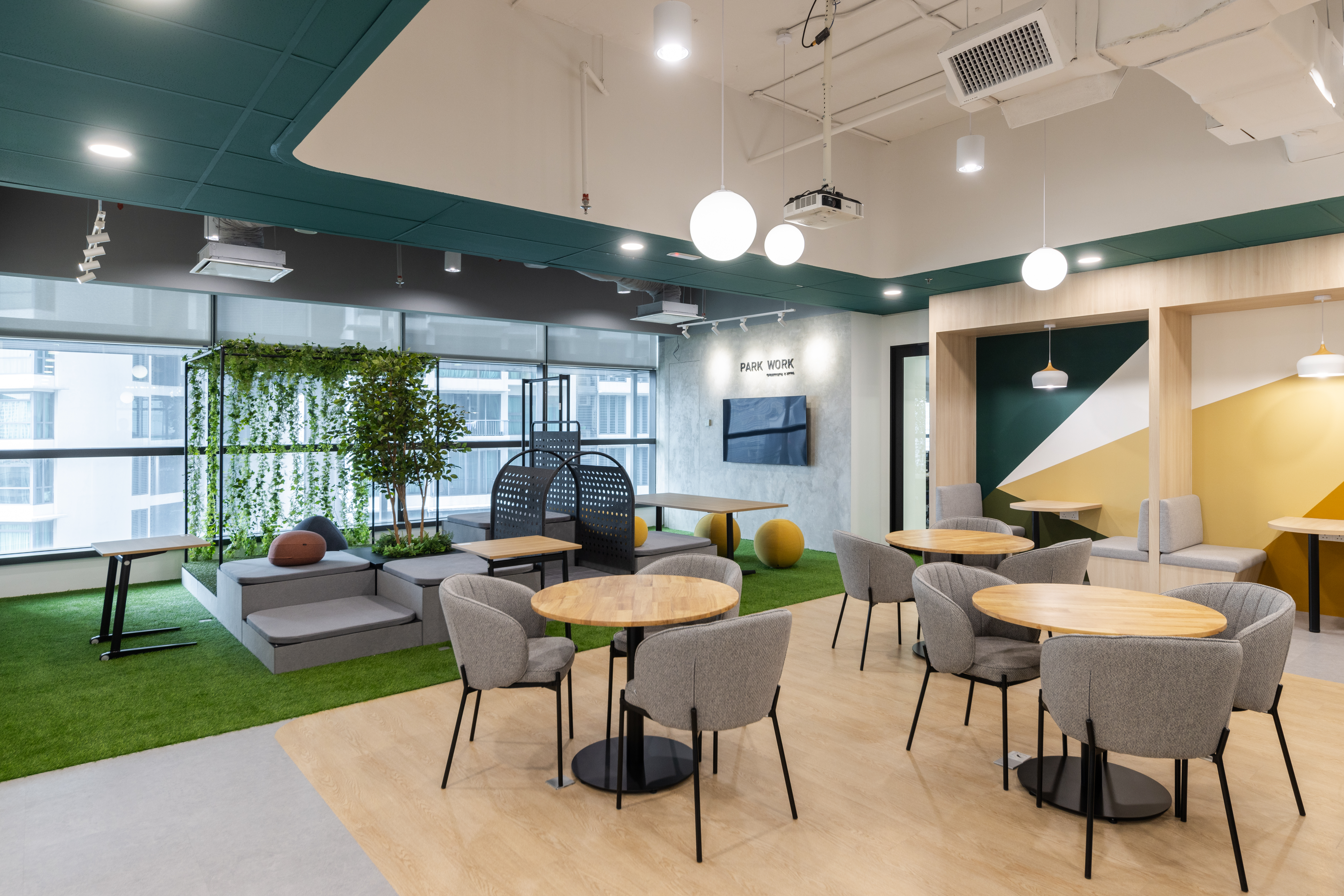 6 Person Private Office