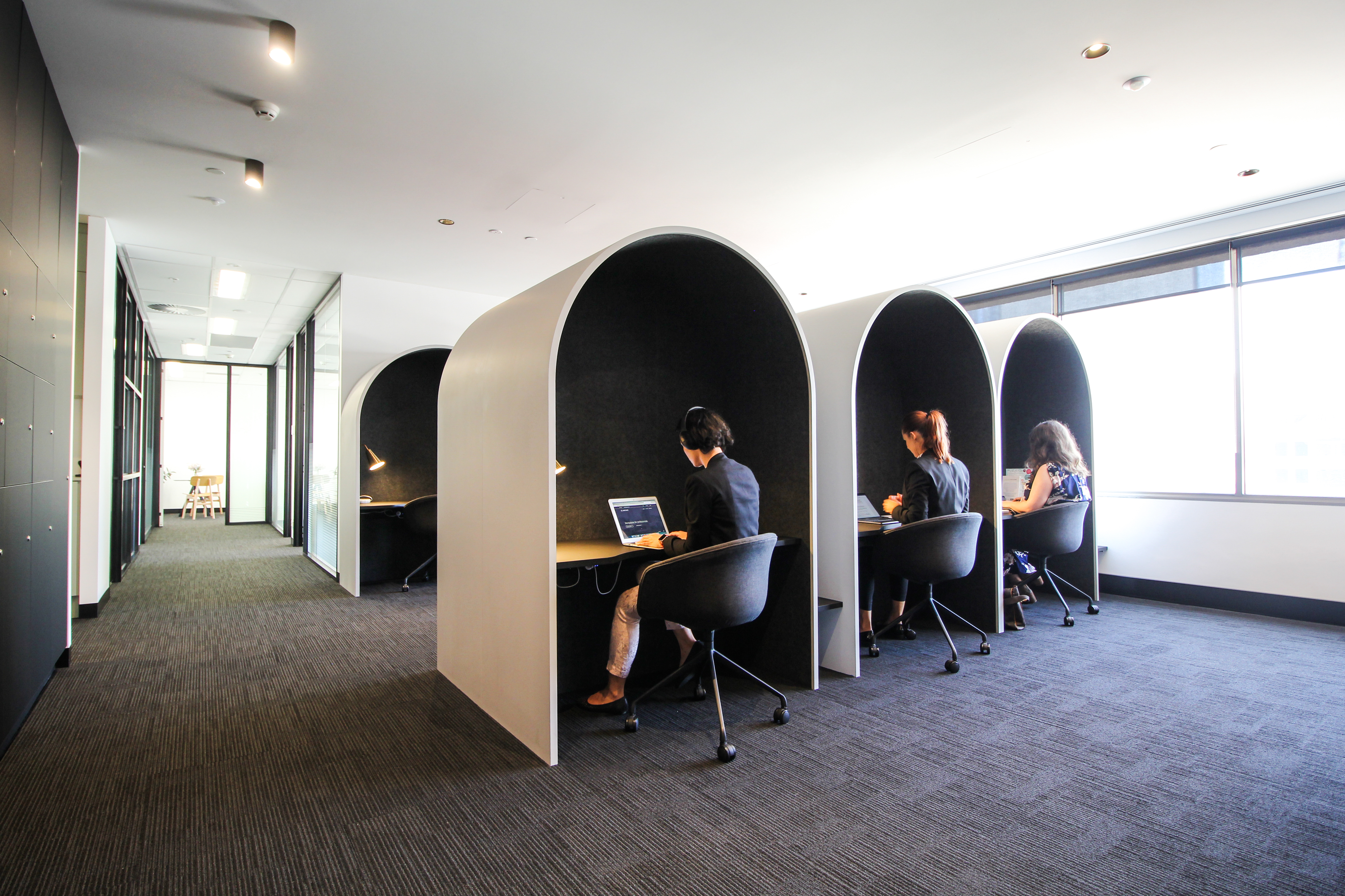10 Person Private Office