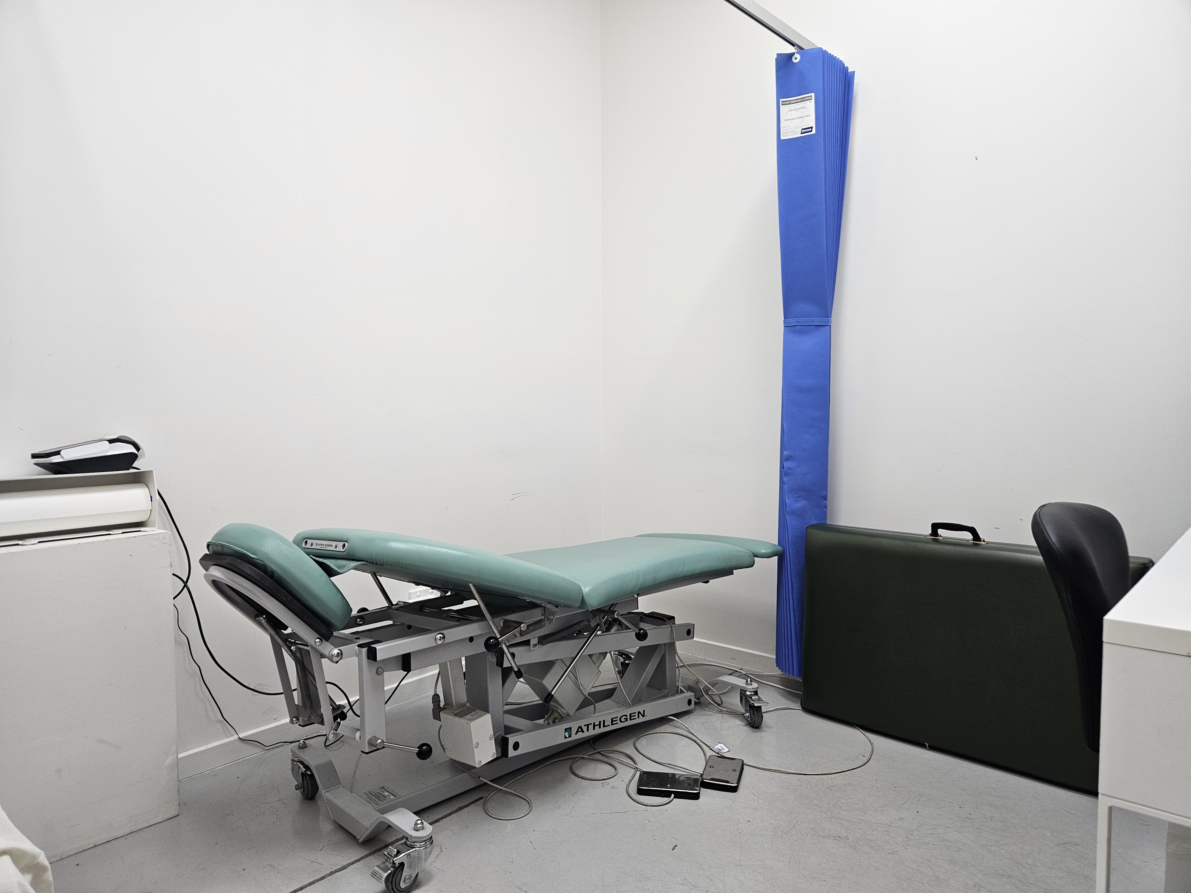 1 Person Private Office