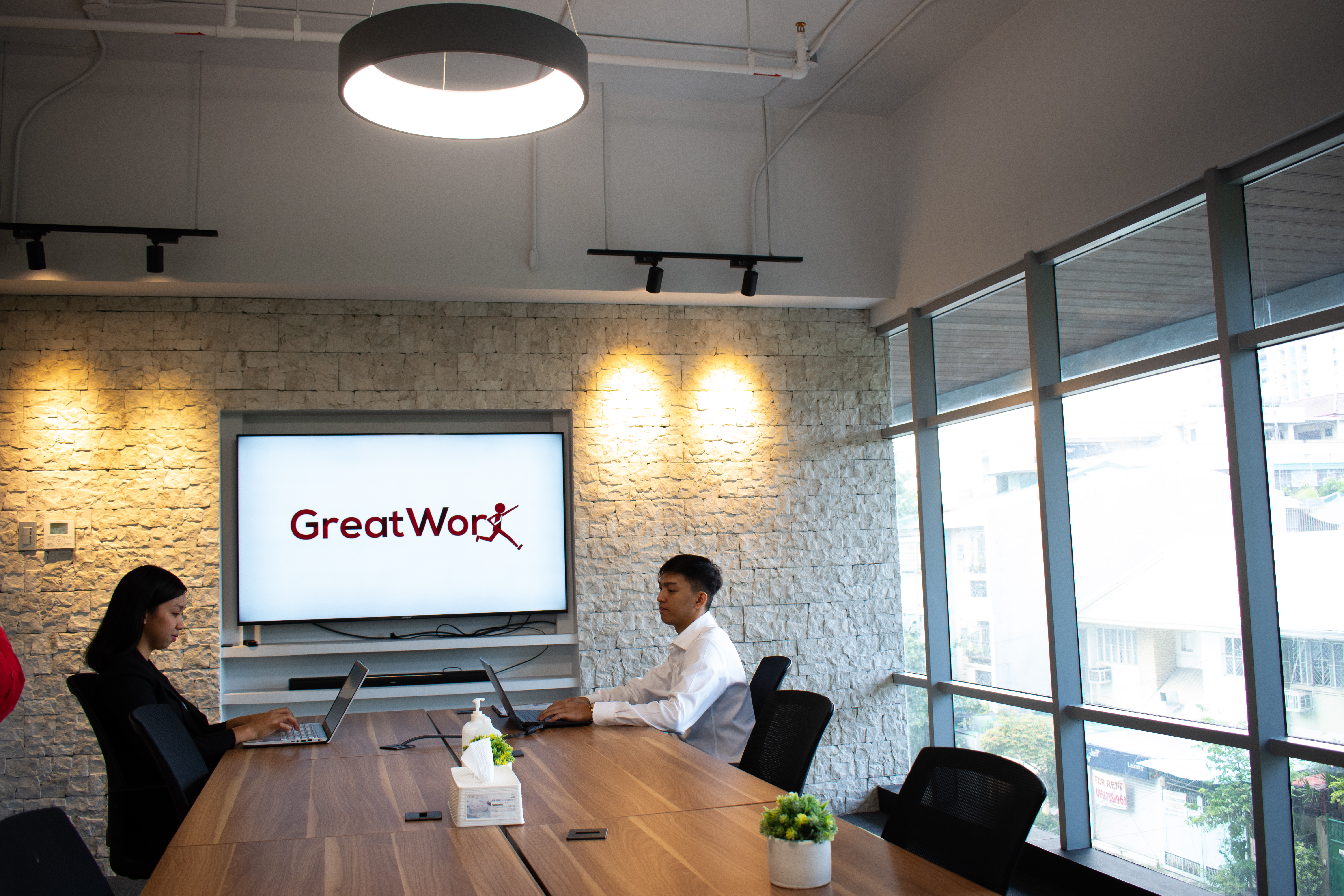 17 Person Private Office