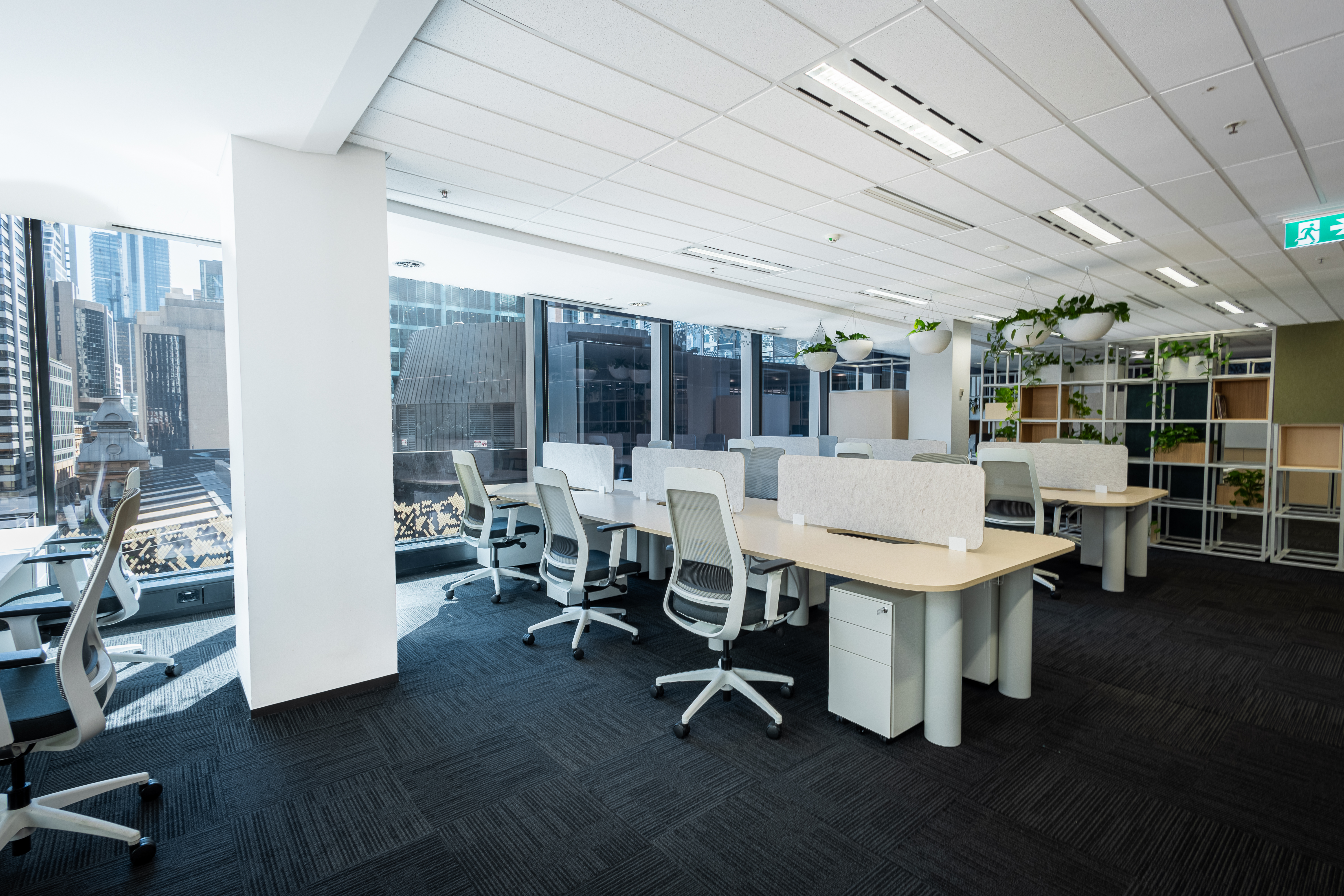 1 Person Coworking Desk