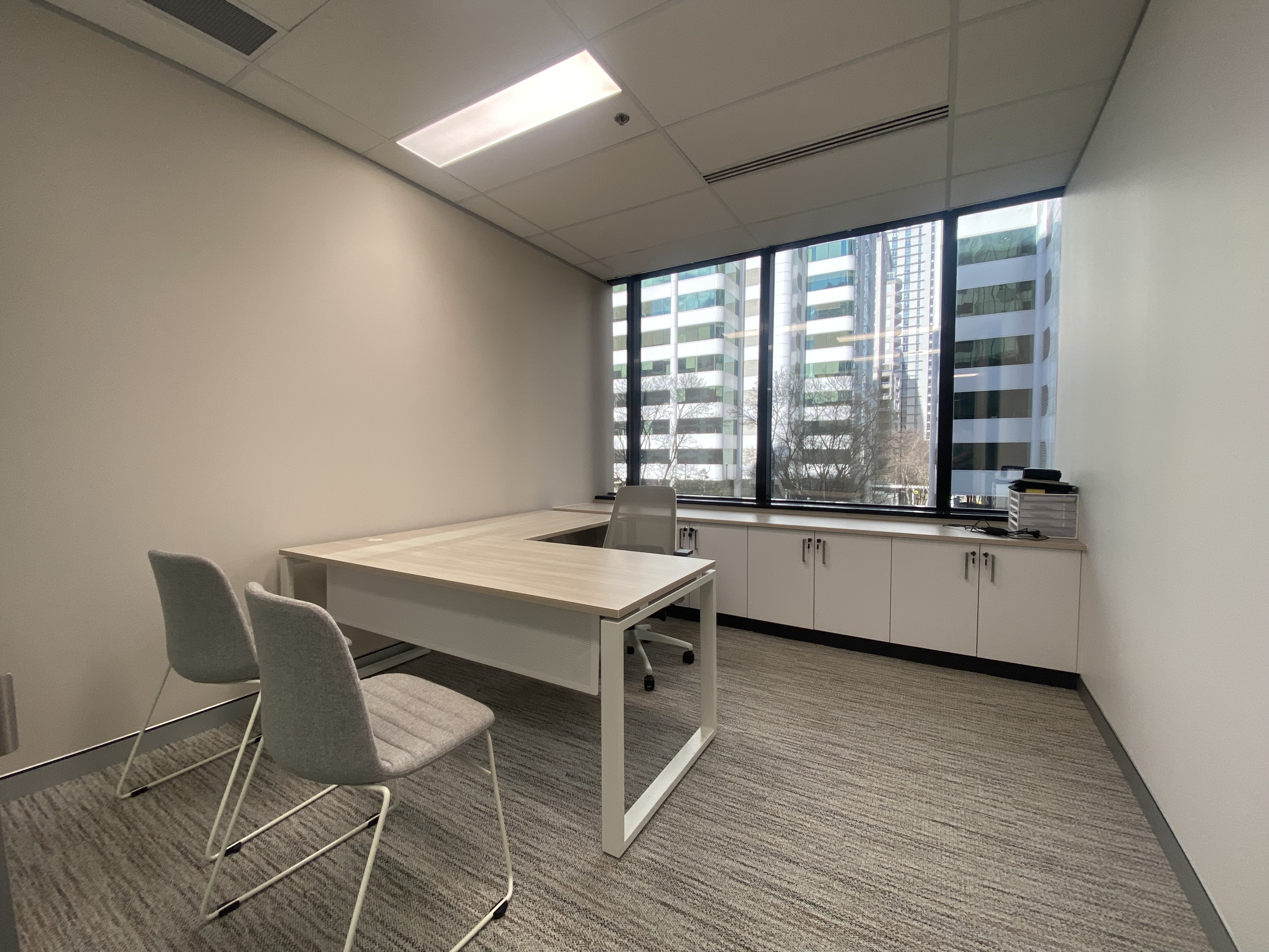 10 Person Shared Office