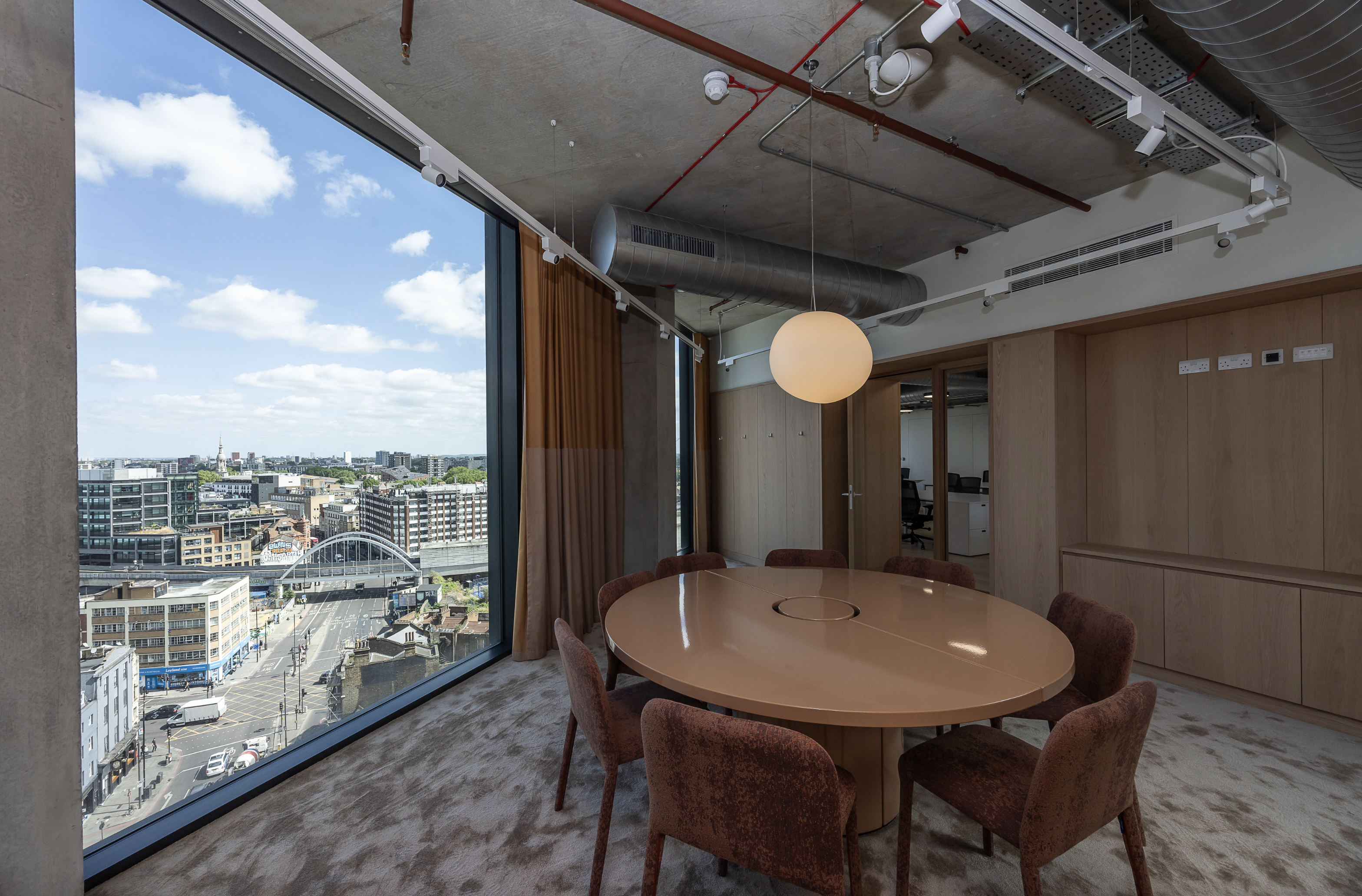 18 Person Managed Space