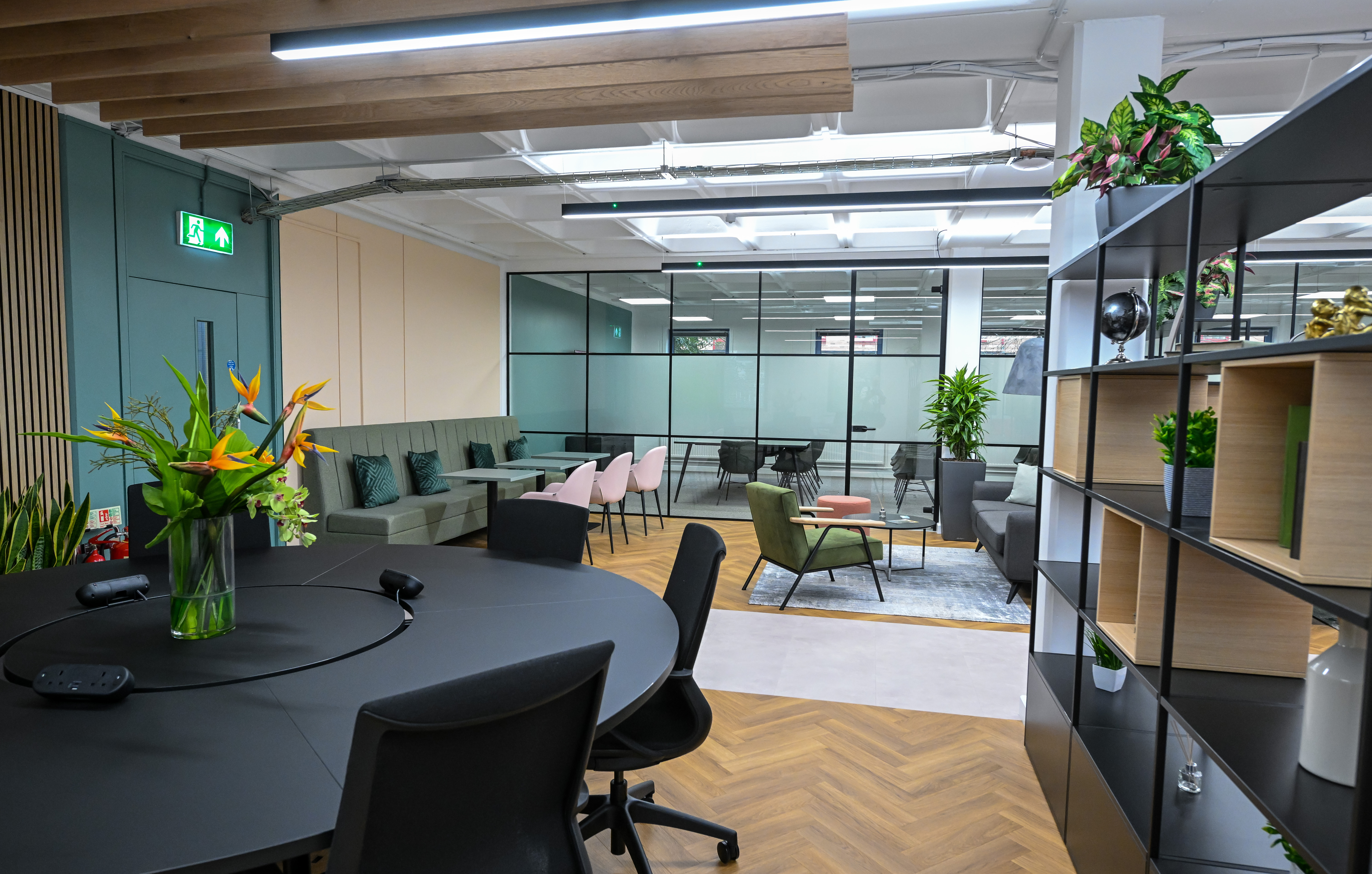 1 Person Coworking Desk