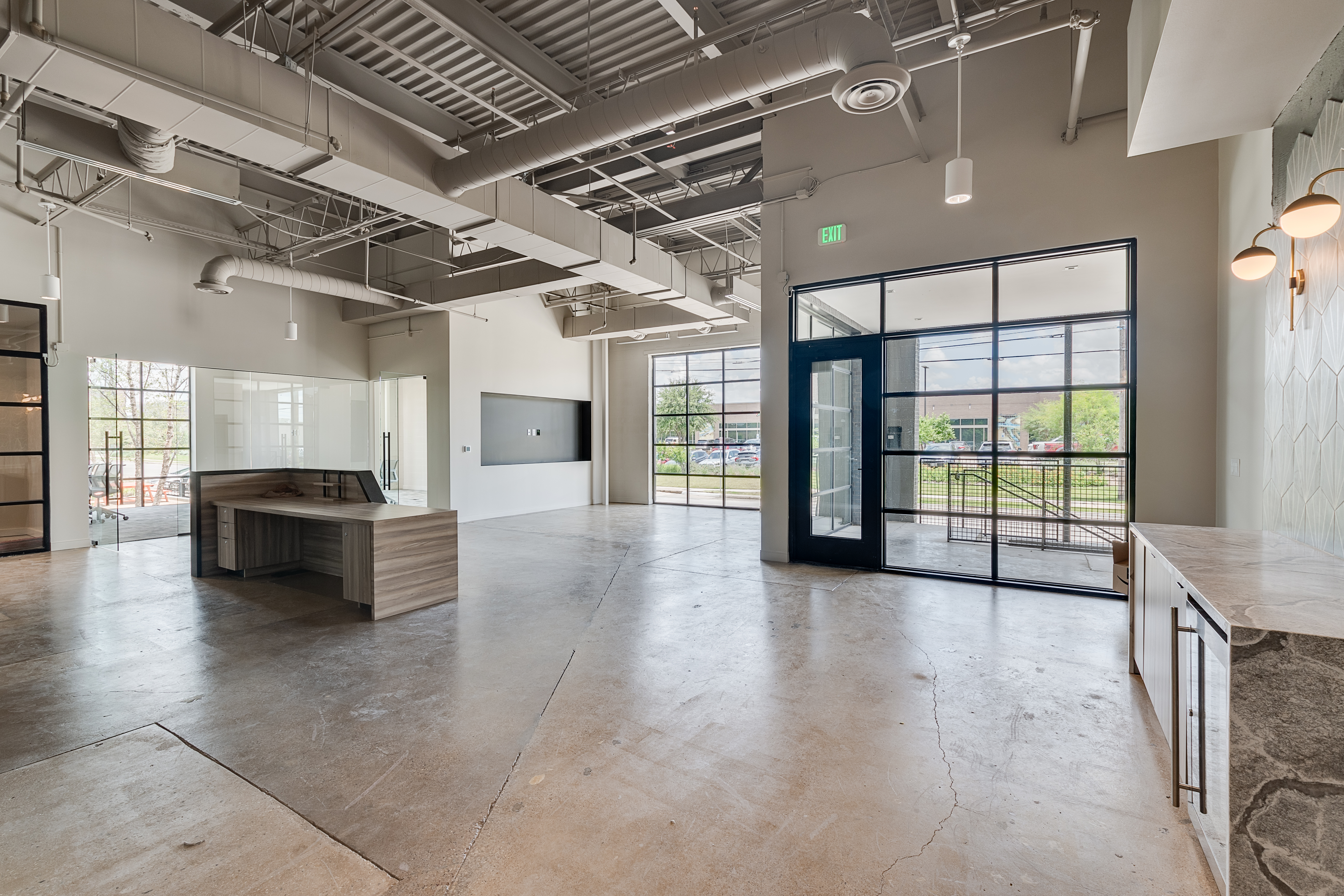 15 Person Managed Space