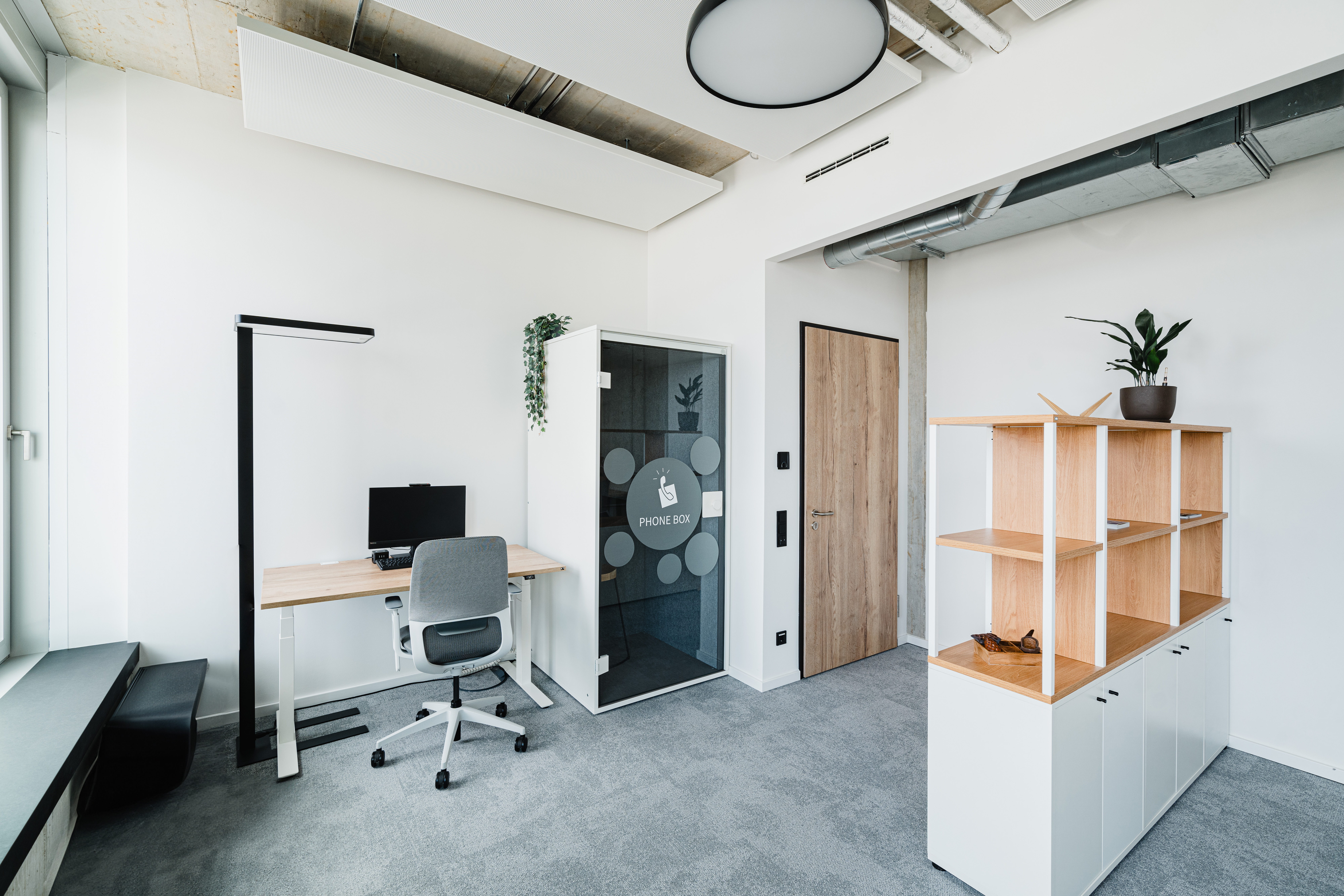 8 Person Private Office