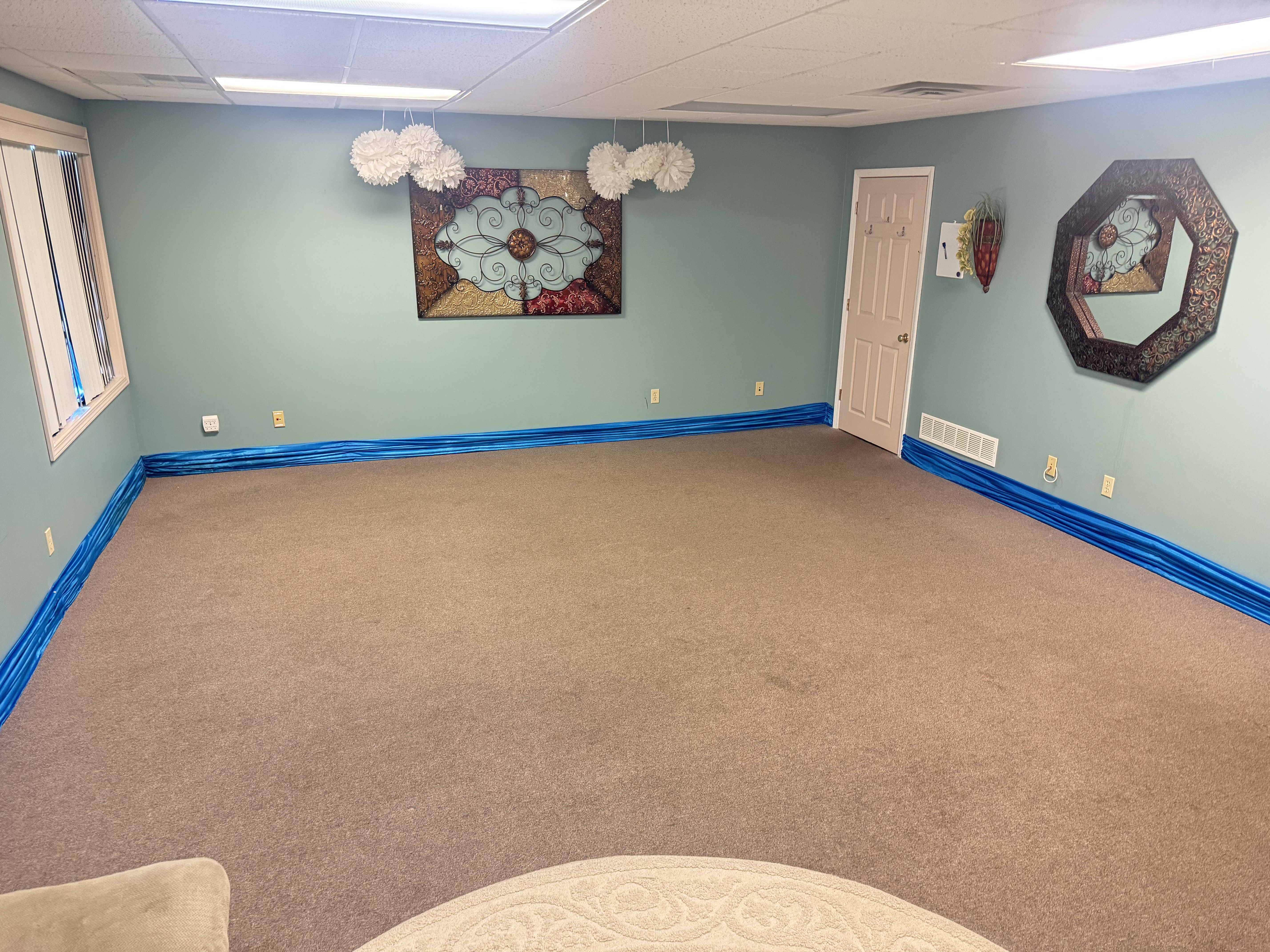 1 Person Private Office