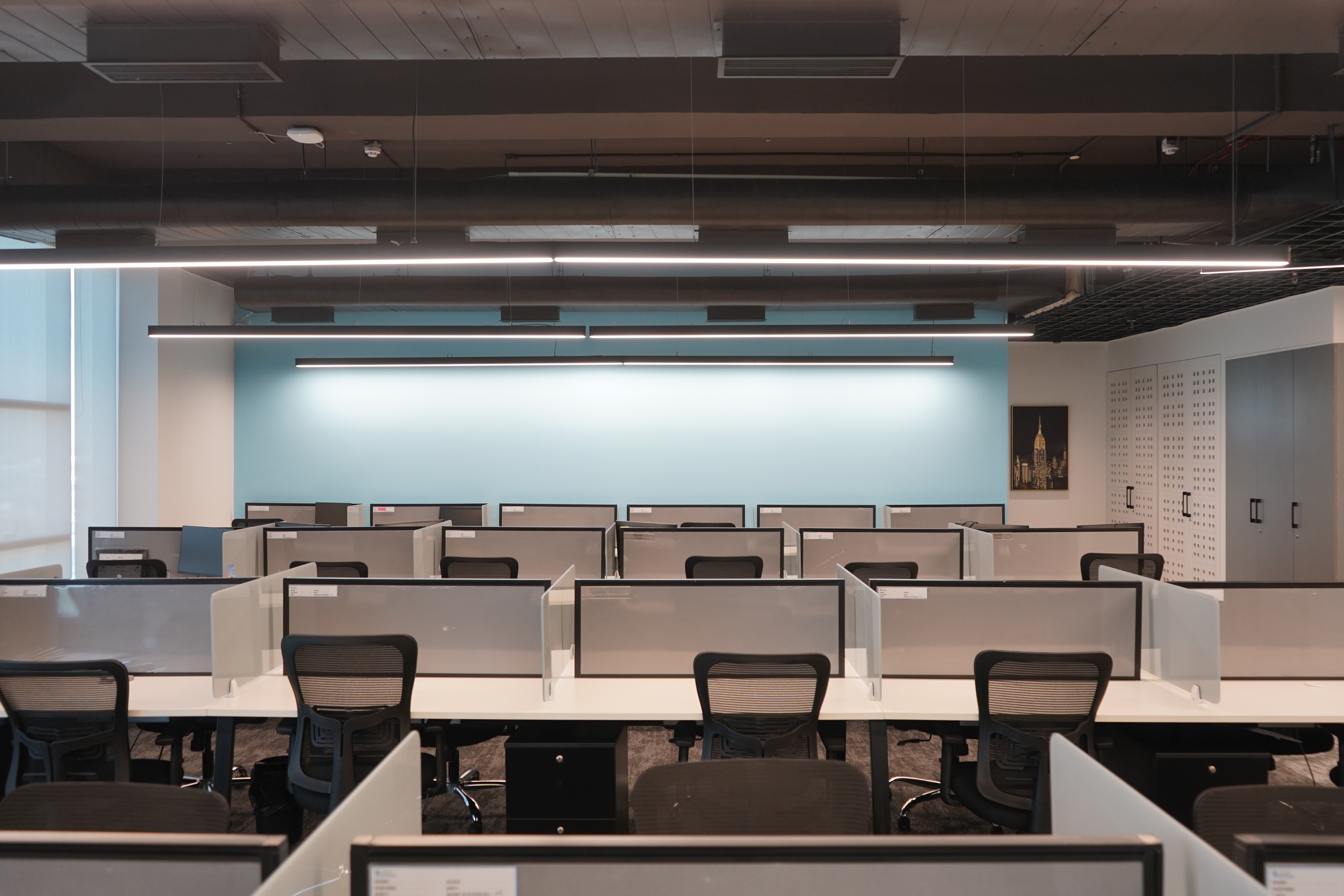 50 Person Private Office