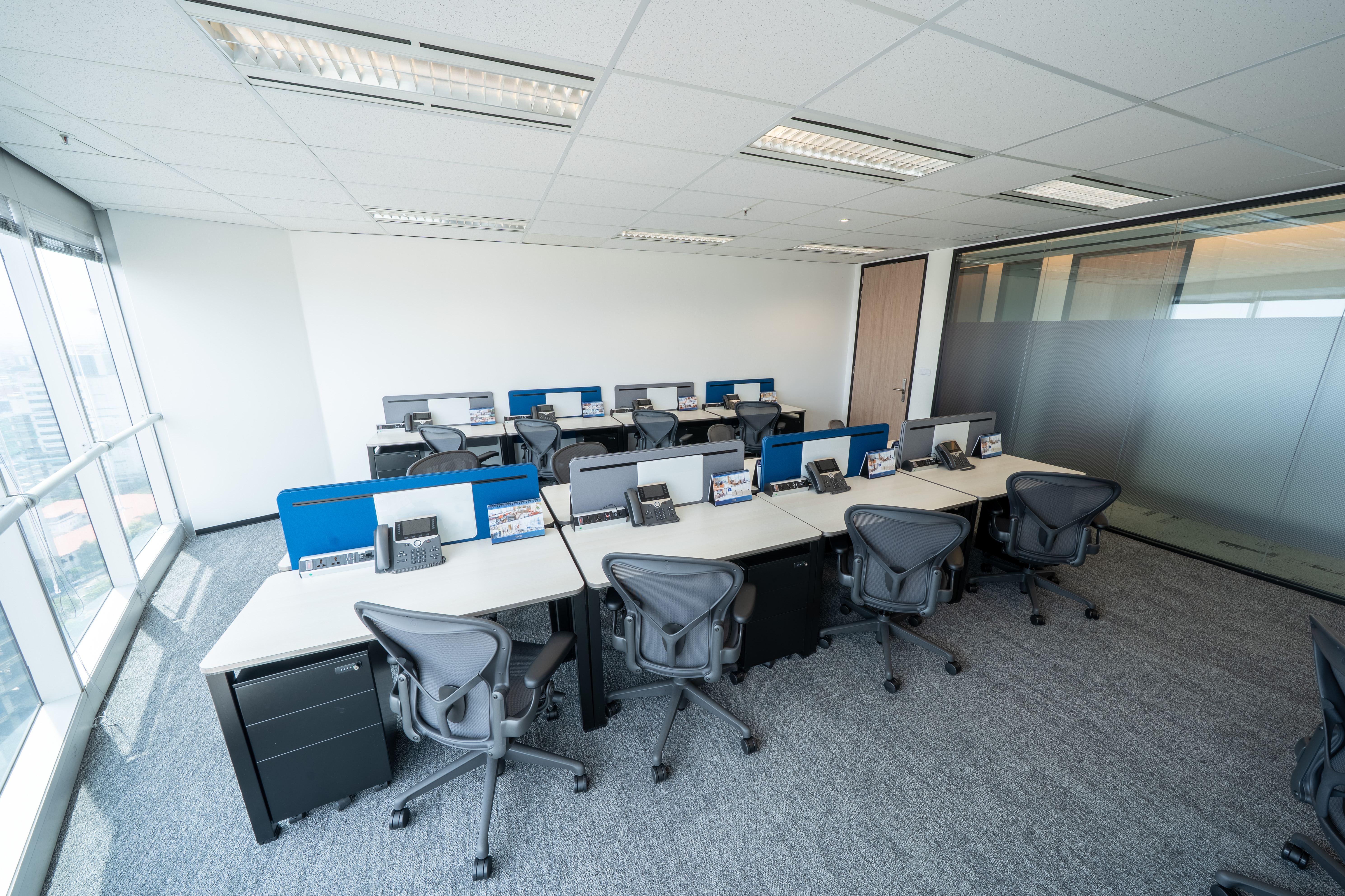 20 Person Private Office