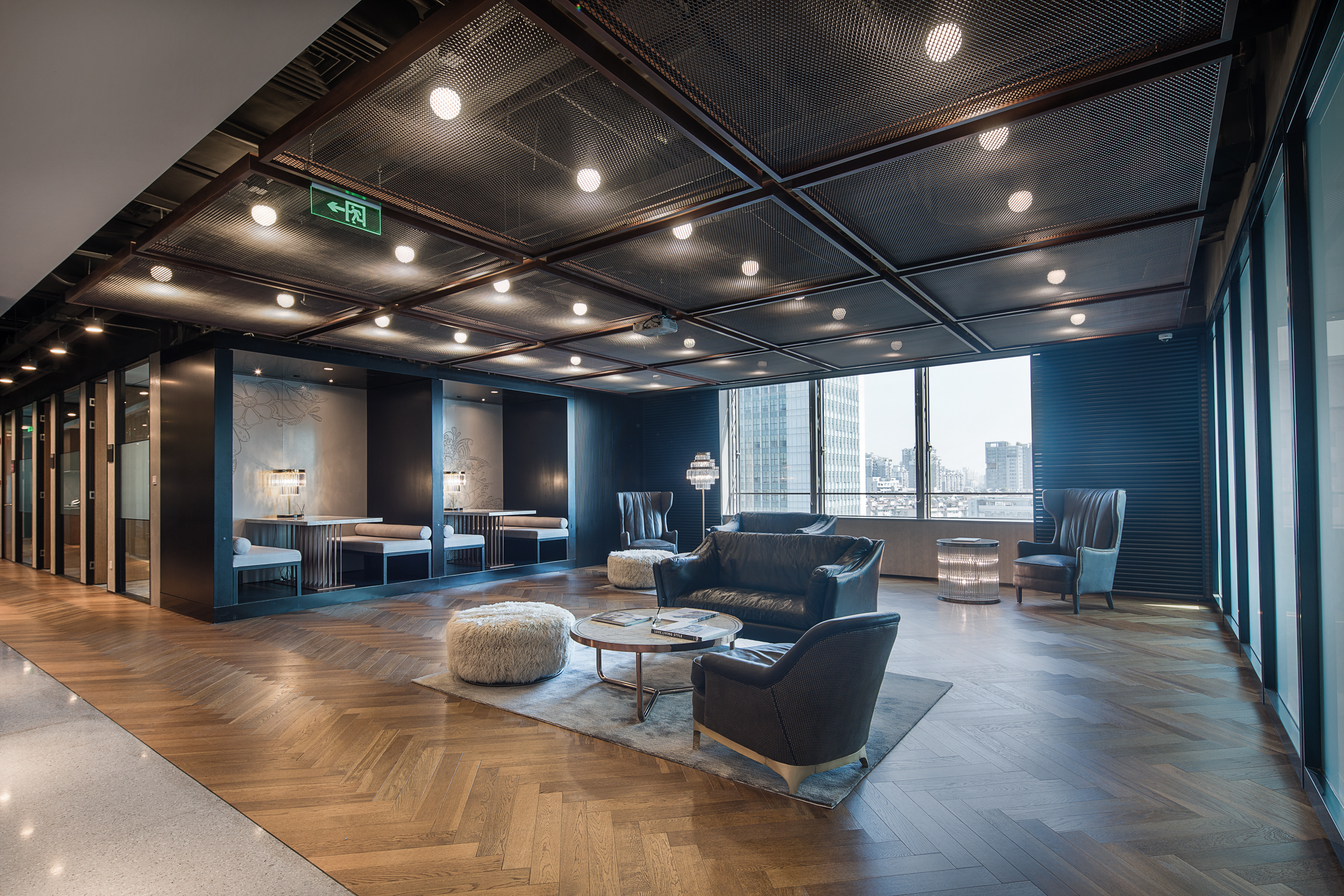 8 Person Private Office