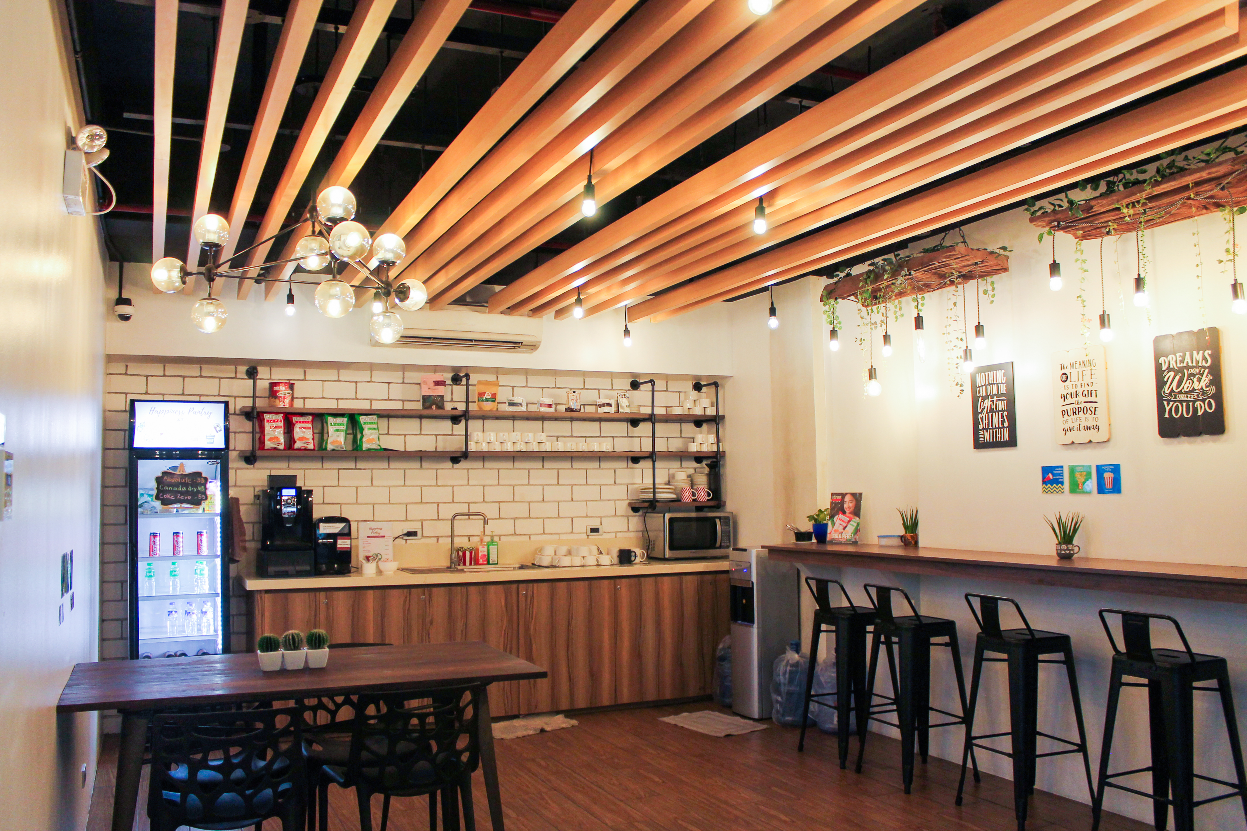 1 Person Virtual Office