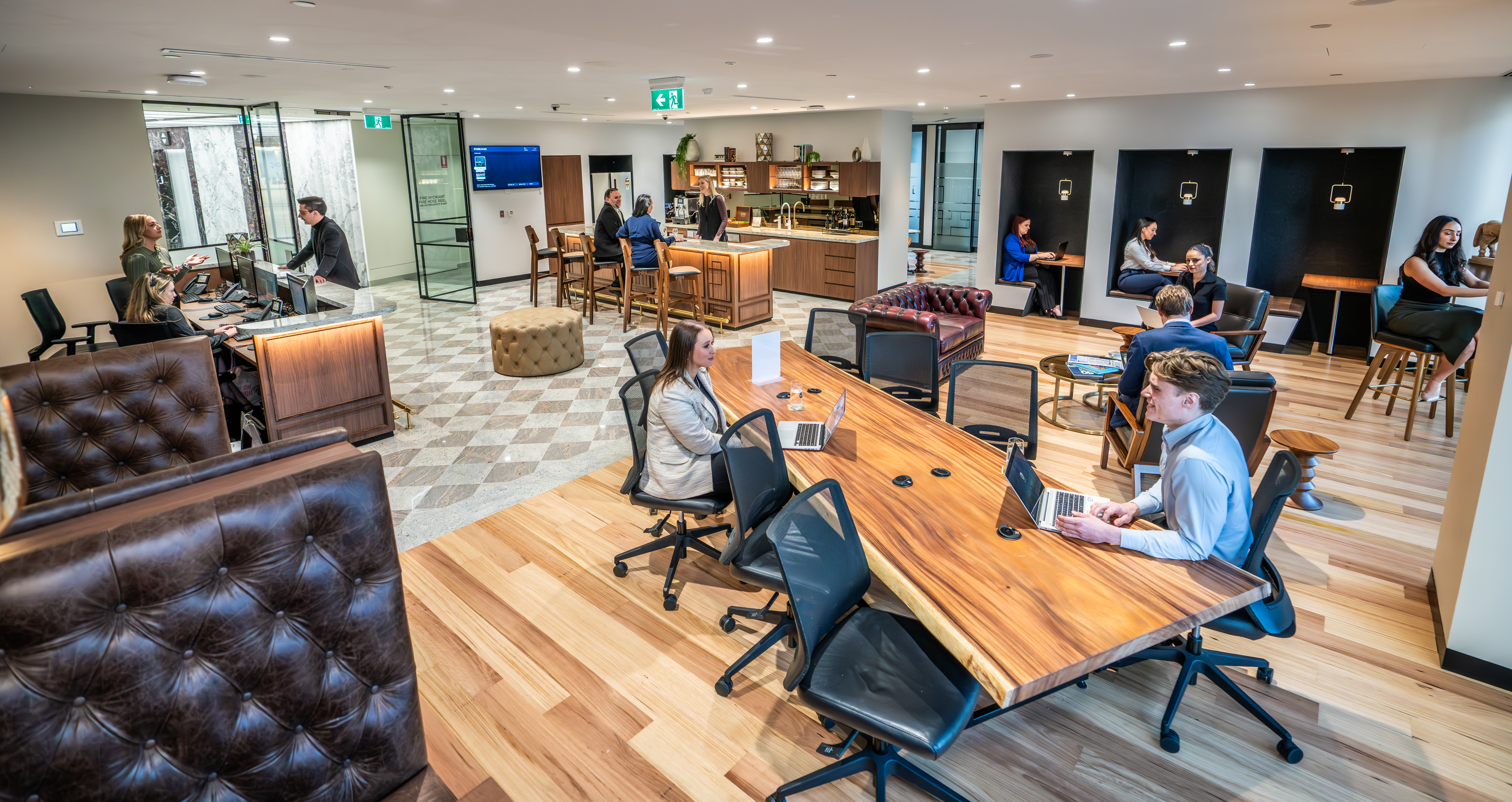 1 Person Coworking Desk