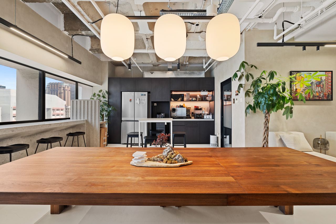 3 Person Coworking Desk