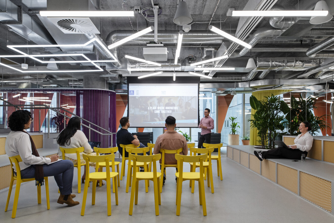 10 Person Private Office