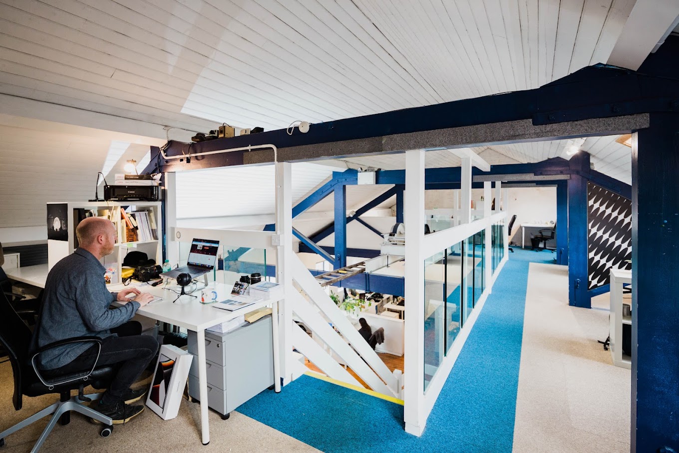 3 Person Coworking Desk