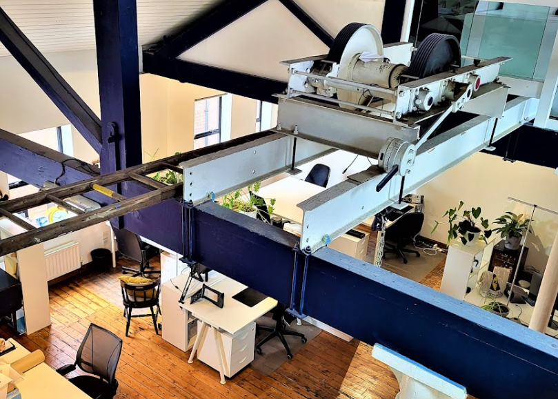 1 Person Private Office