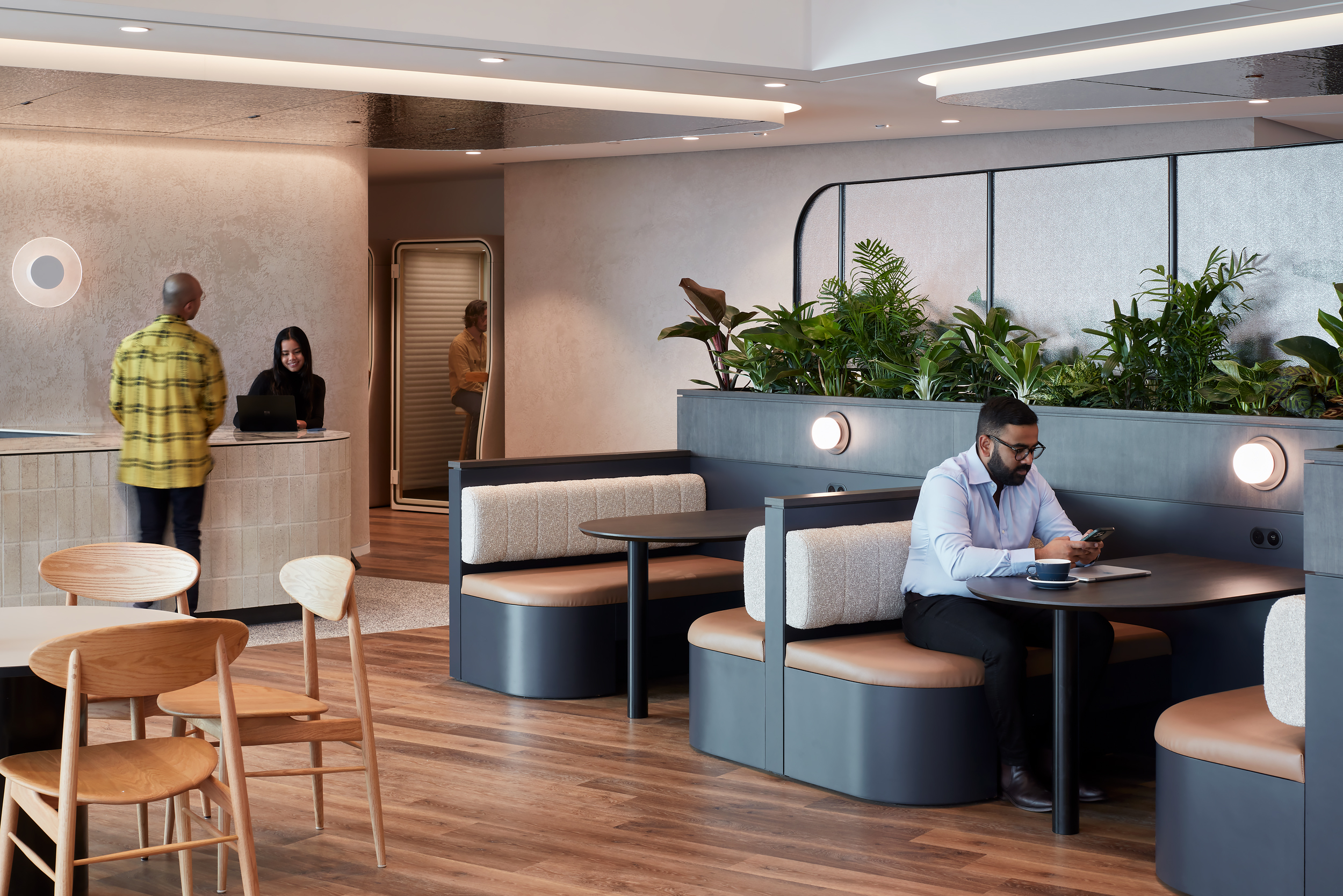 1 Person Coworking Desk