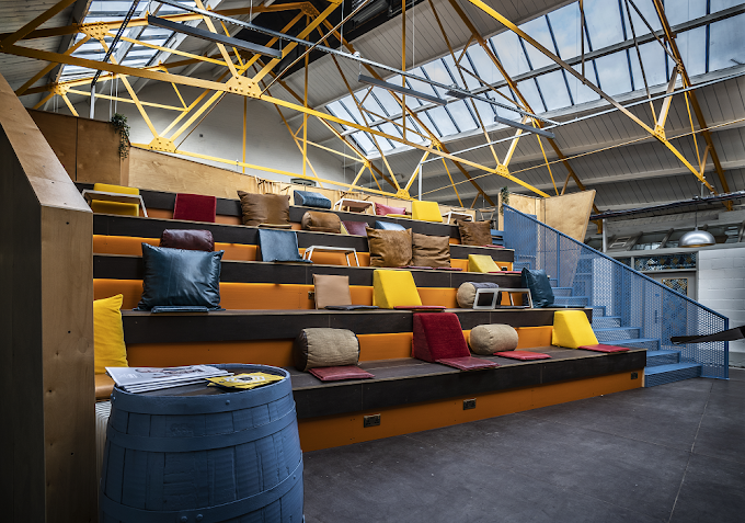 7 Person Private Office