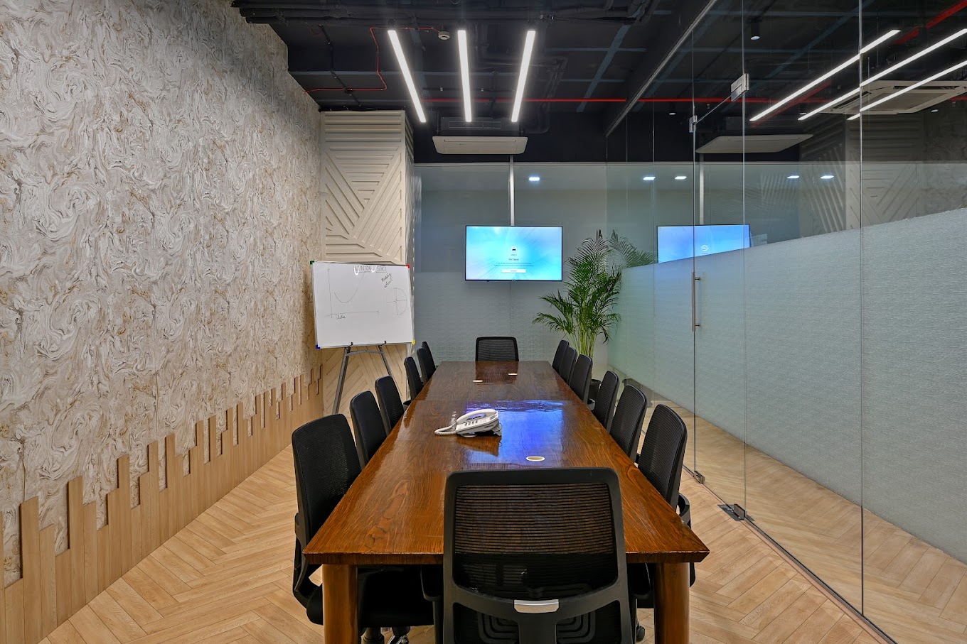 10 Person Private Office