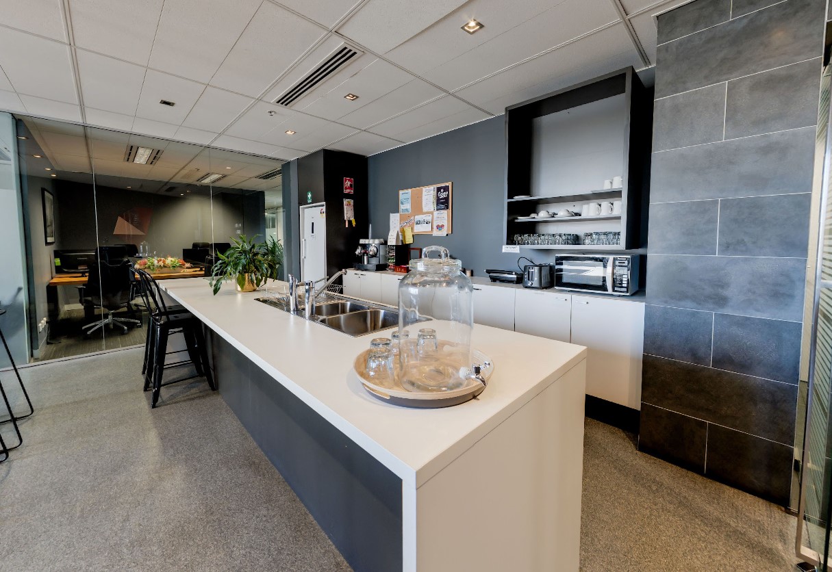 3 Person Private Office