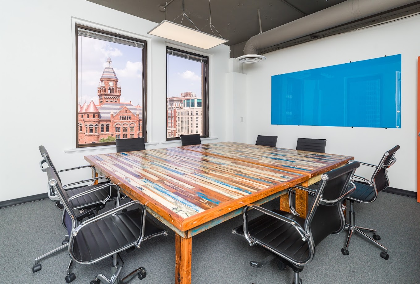 4 Person Private Office