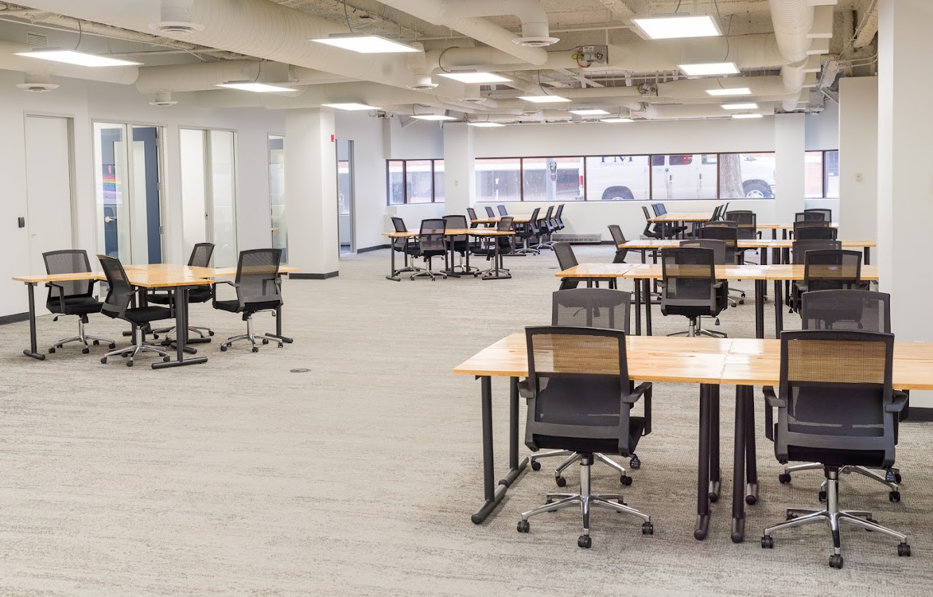 1 Person Coworking Desk