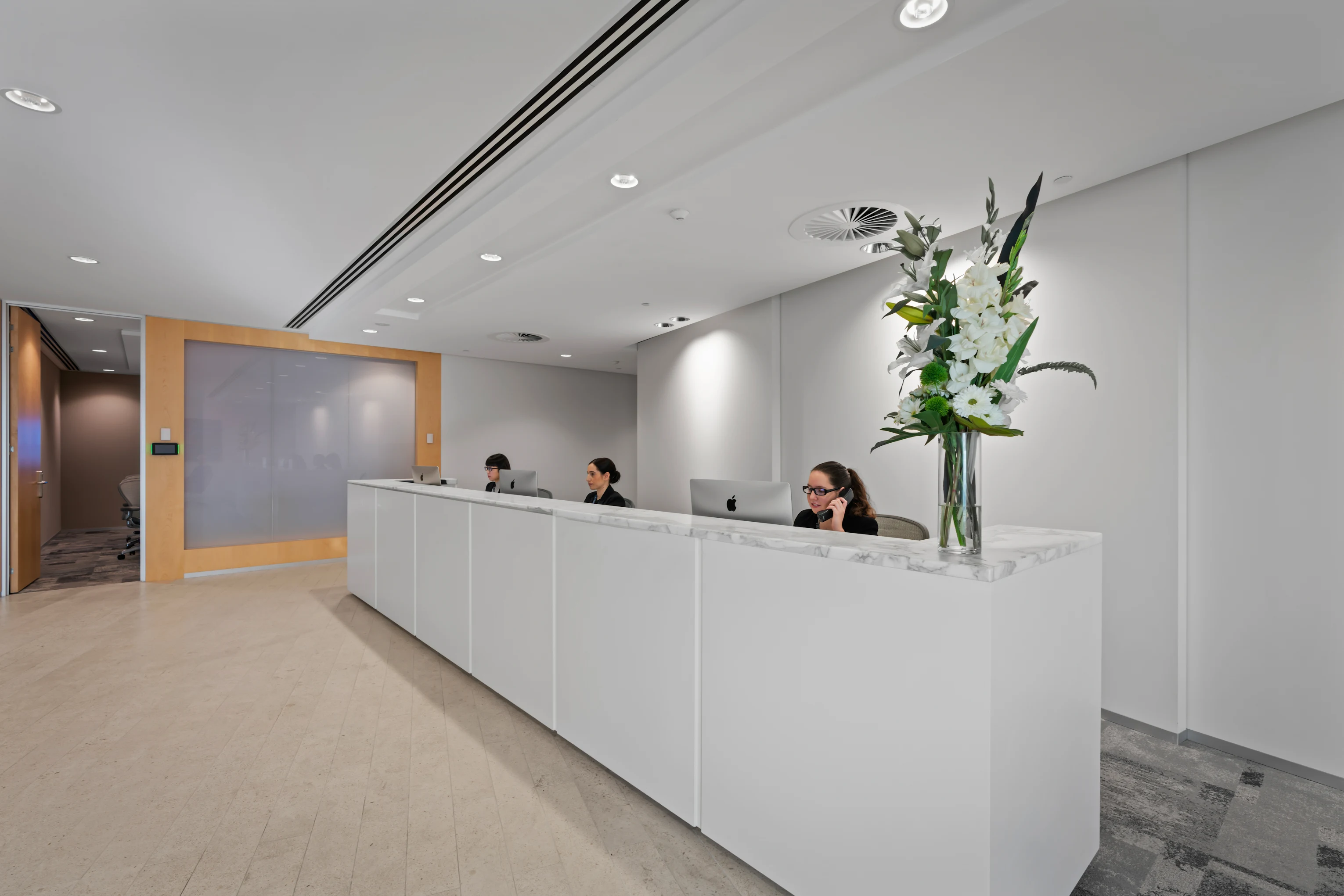 5 Person Private Office