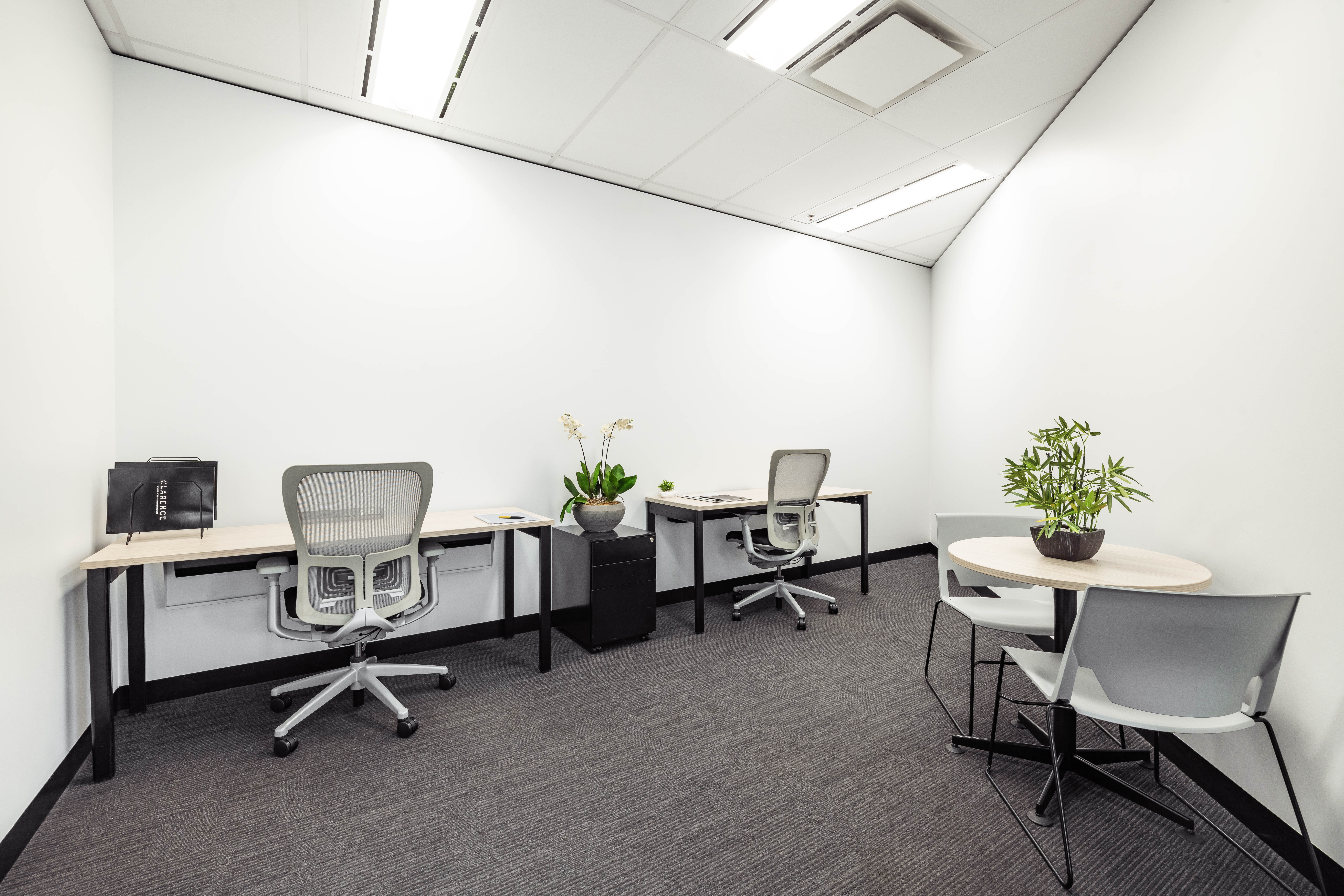 4 Person Private Office