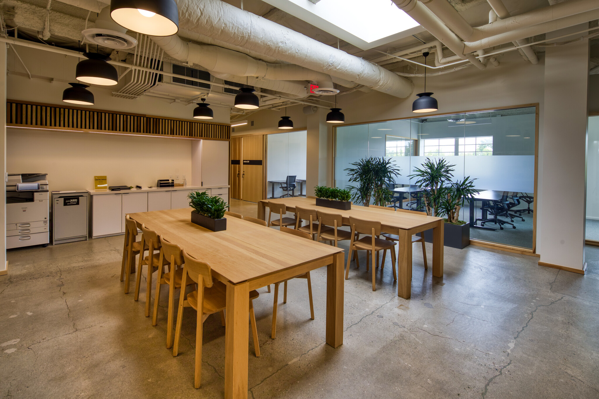 1 Person Virtual Office