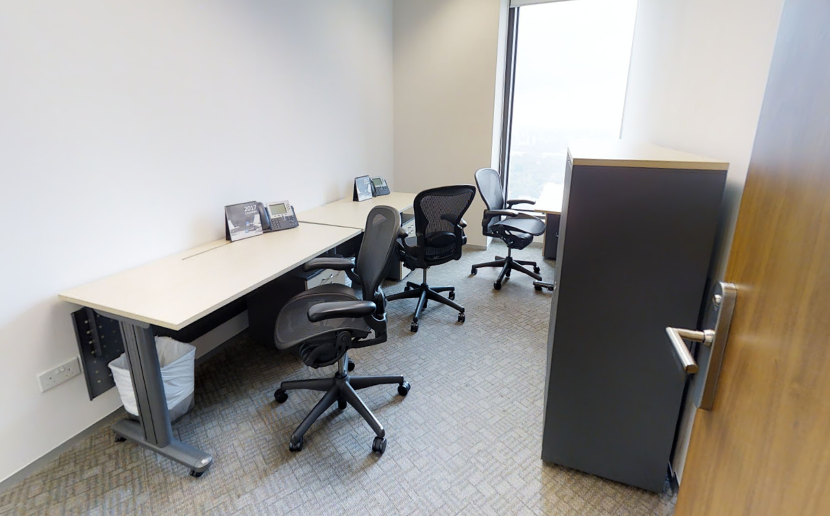 1 Person Private Office