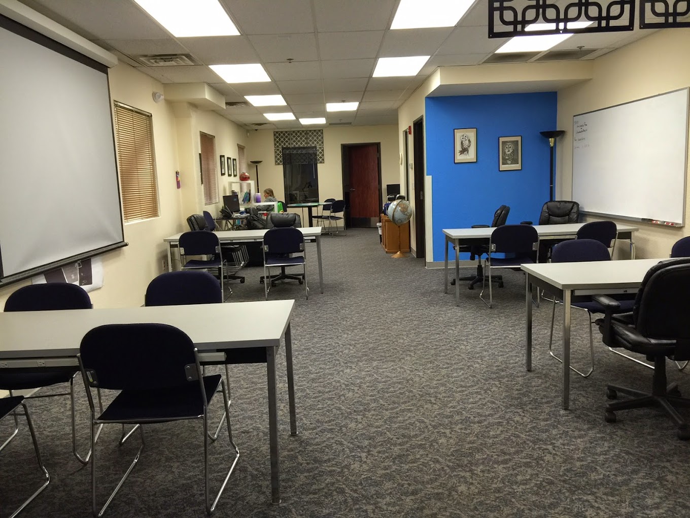 1 Person Coworking Desk