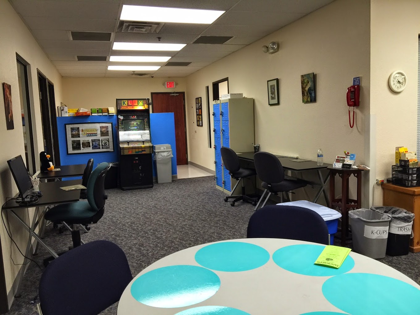 5 Person Coworking Desk