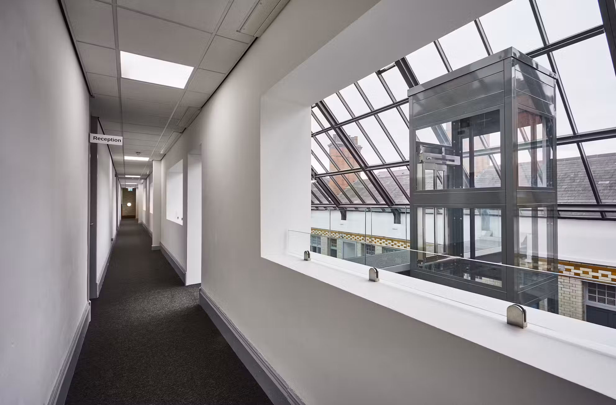 10 Person Private Office