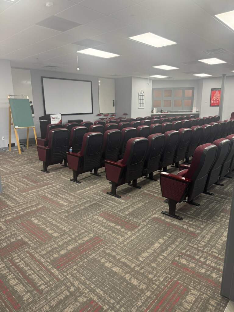 1 Person Coworking Desk