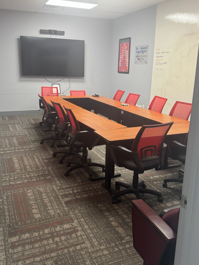 3 Person Coworking Desk