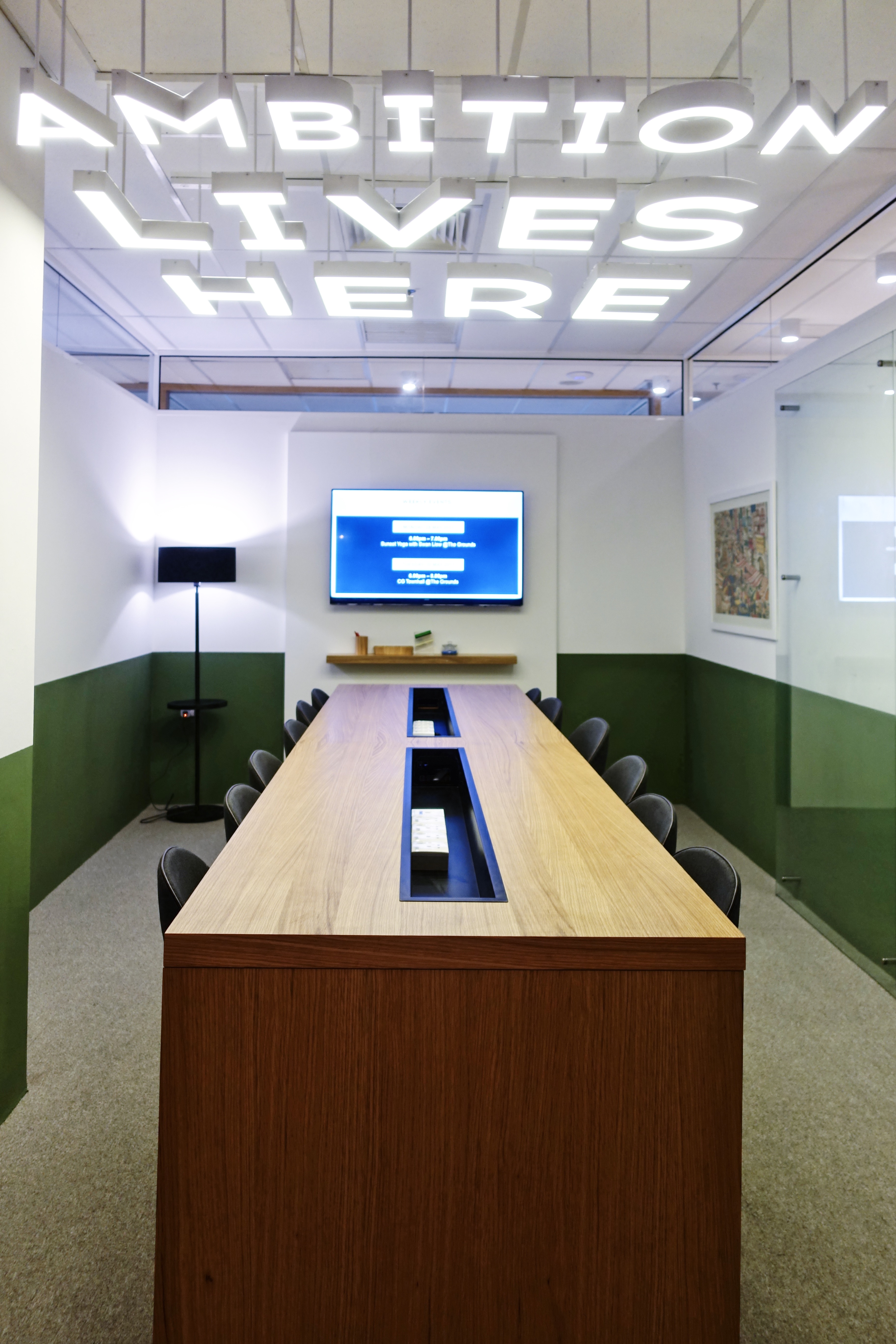 1 Person Coworking Desk