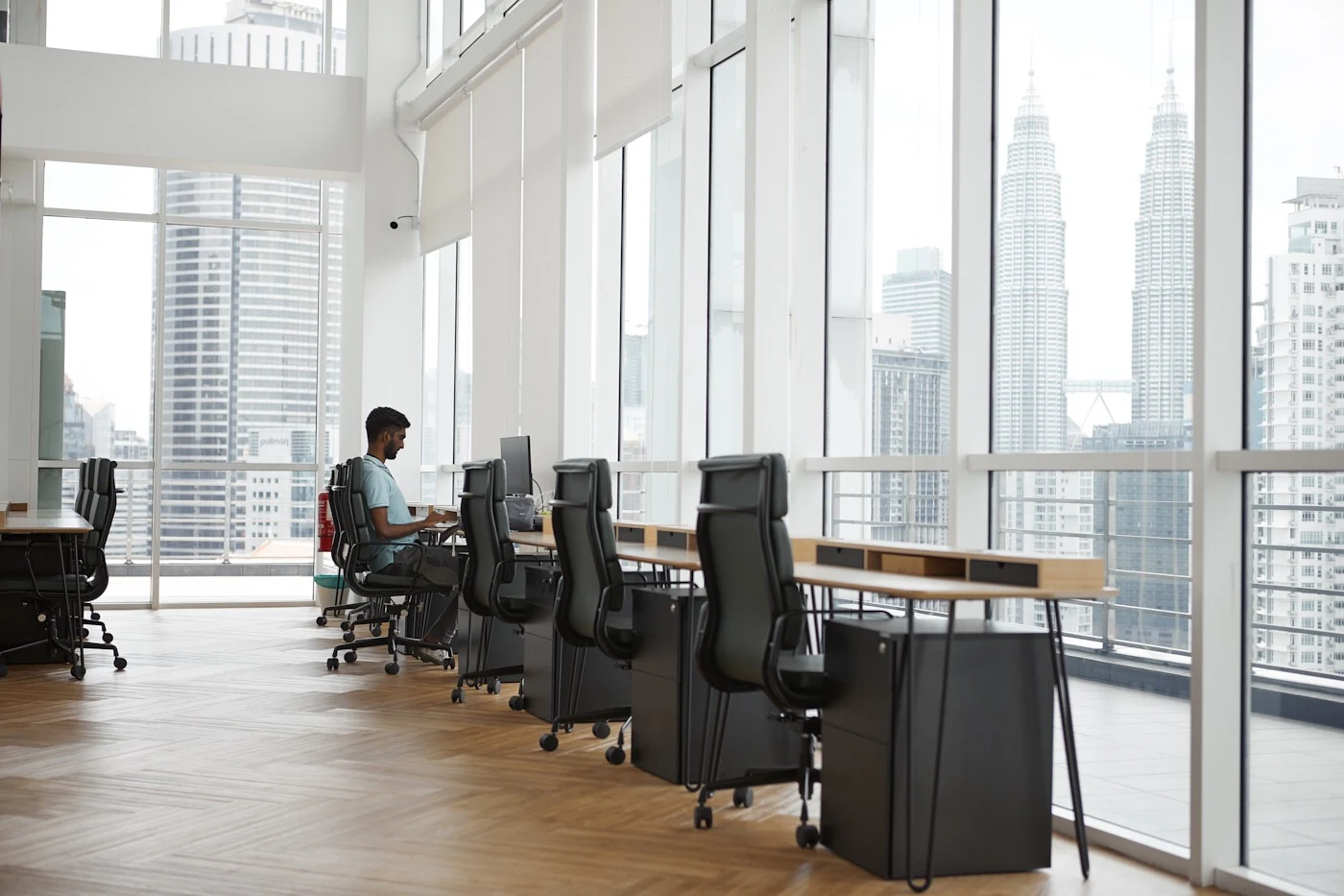 5 Person Private Office