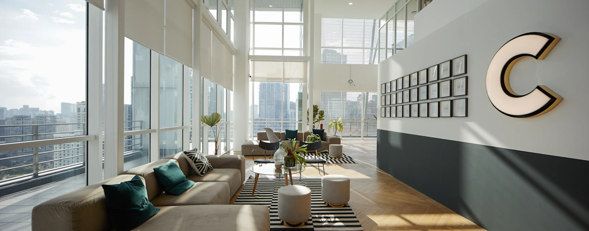 1 Person Coworking Desk