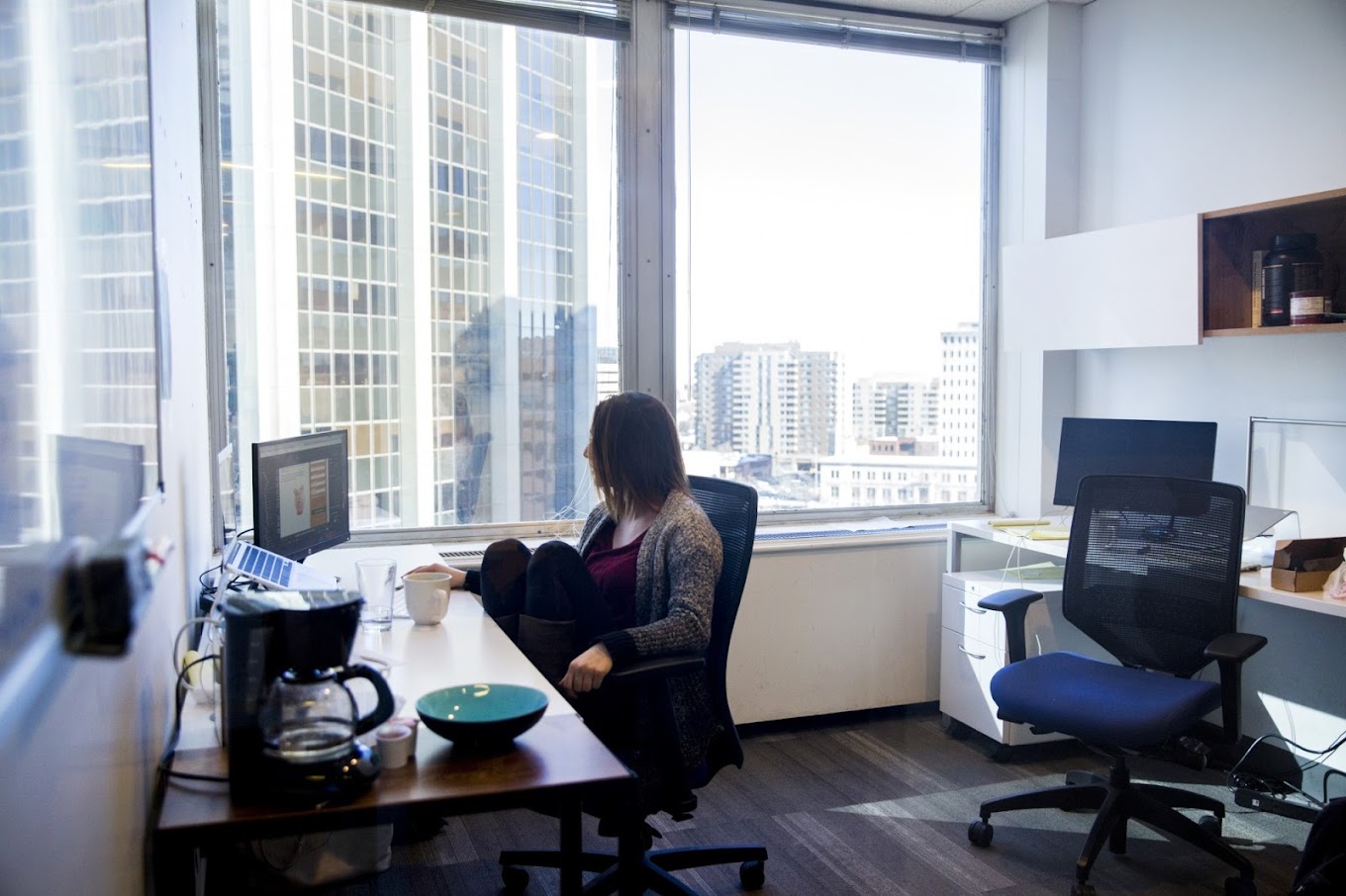 1 Person Coworking Desk