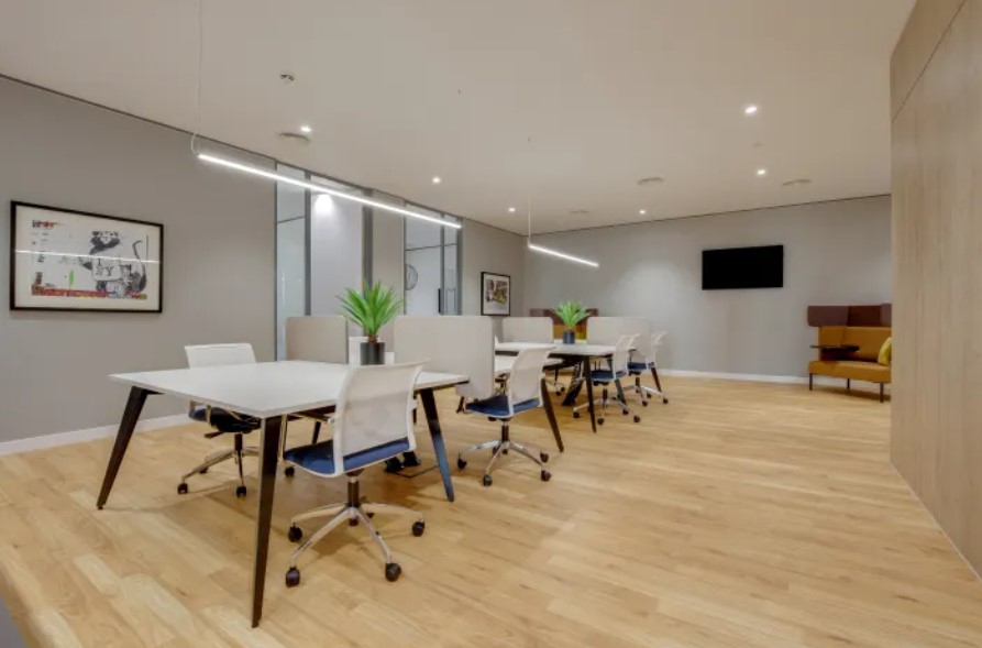 Office Space for Rent at Triumph Square Building | Office Hub