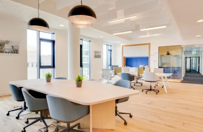 1 Person Private Office